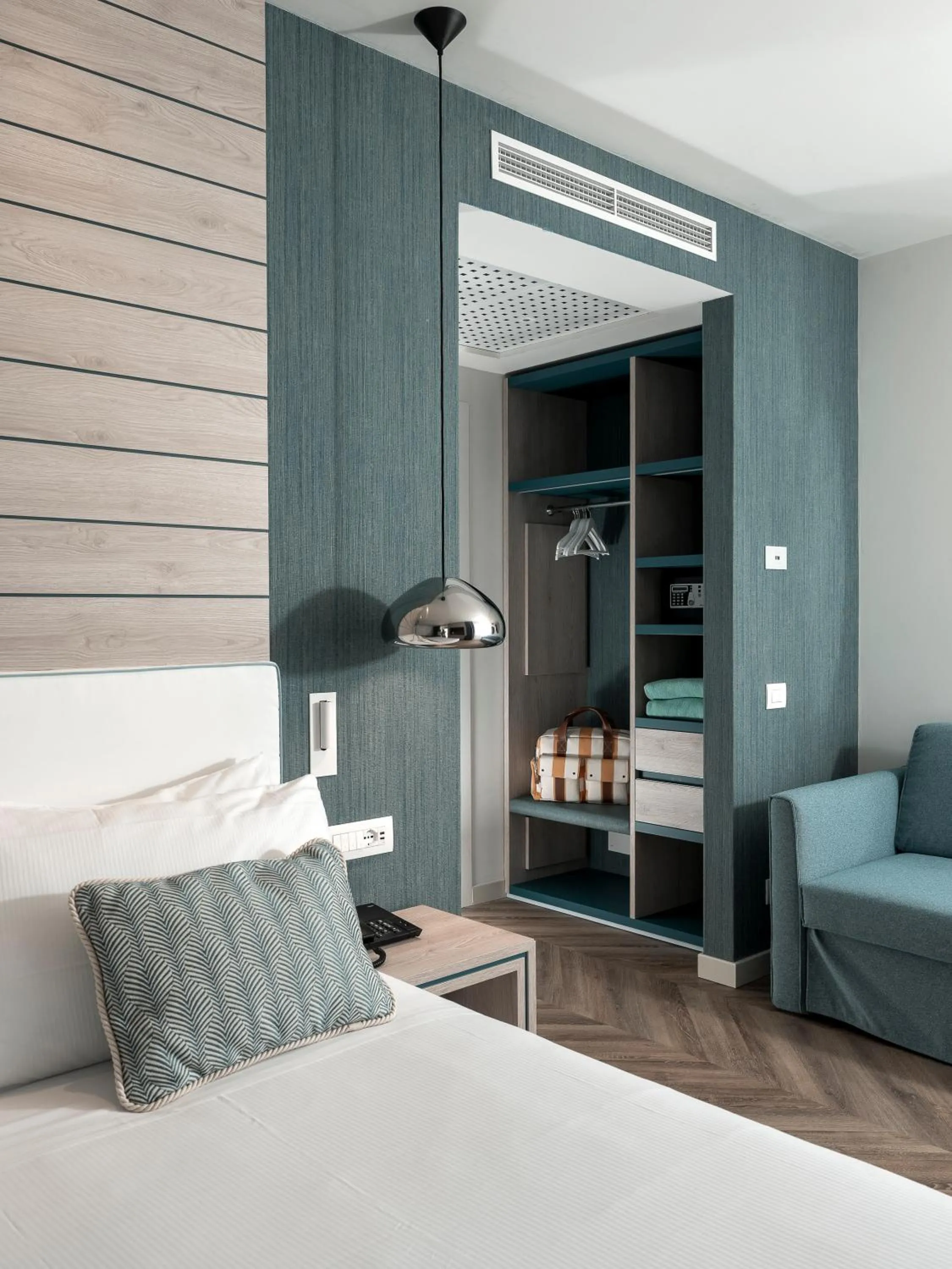 Bedroom, Bed in Hotel Tirrenia