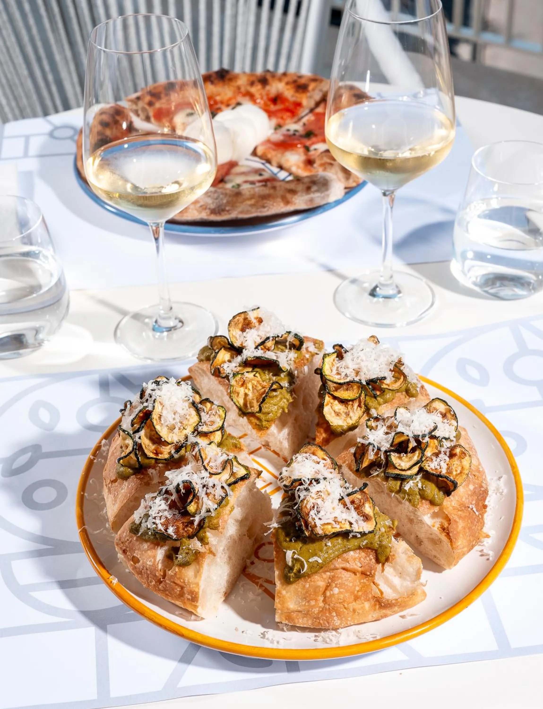 Restaurant/places to eat in Hotel Tirrenia
