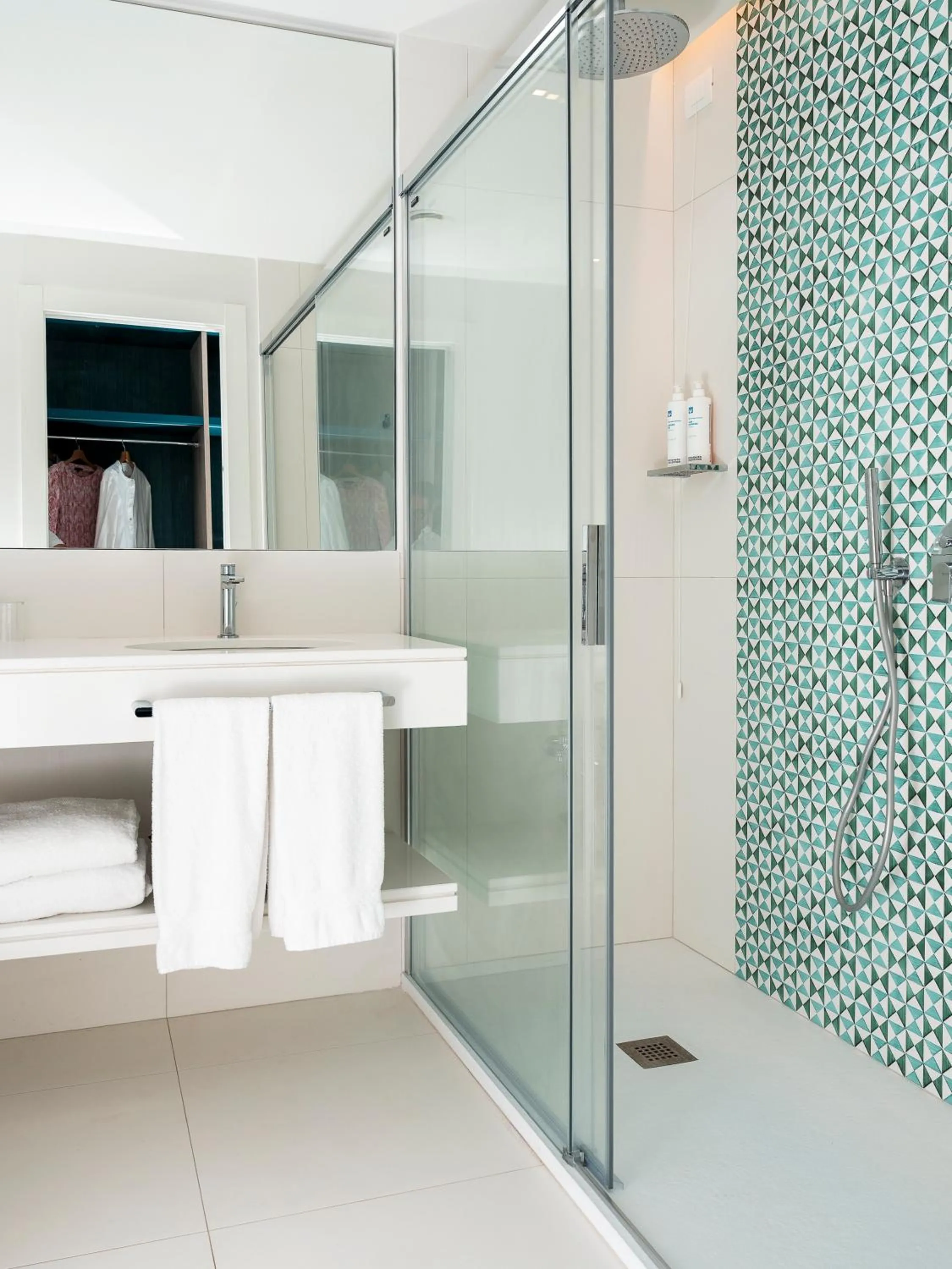 Bathroom in Hotel Tirrenia