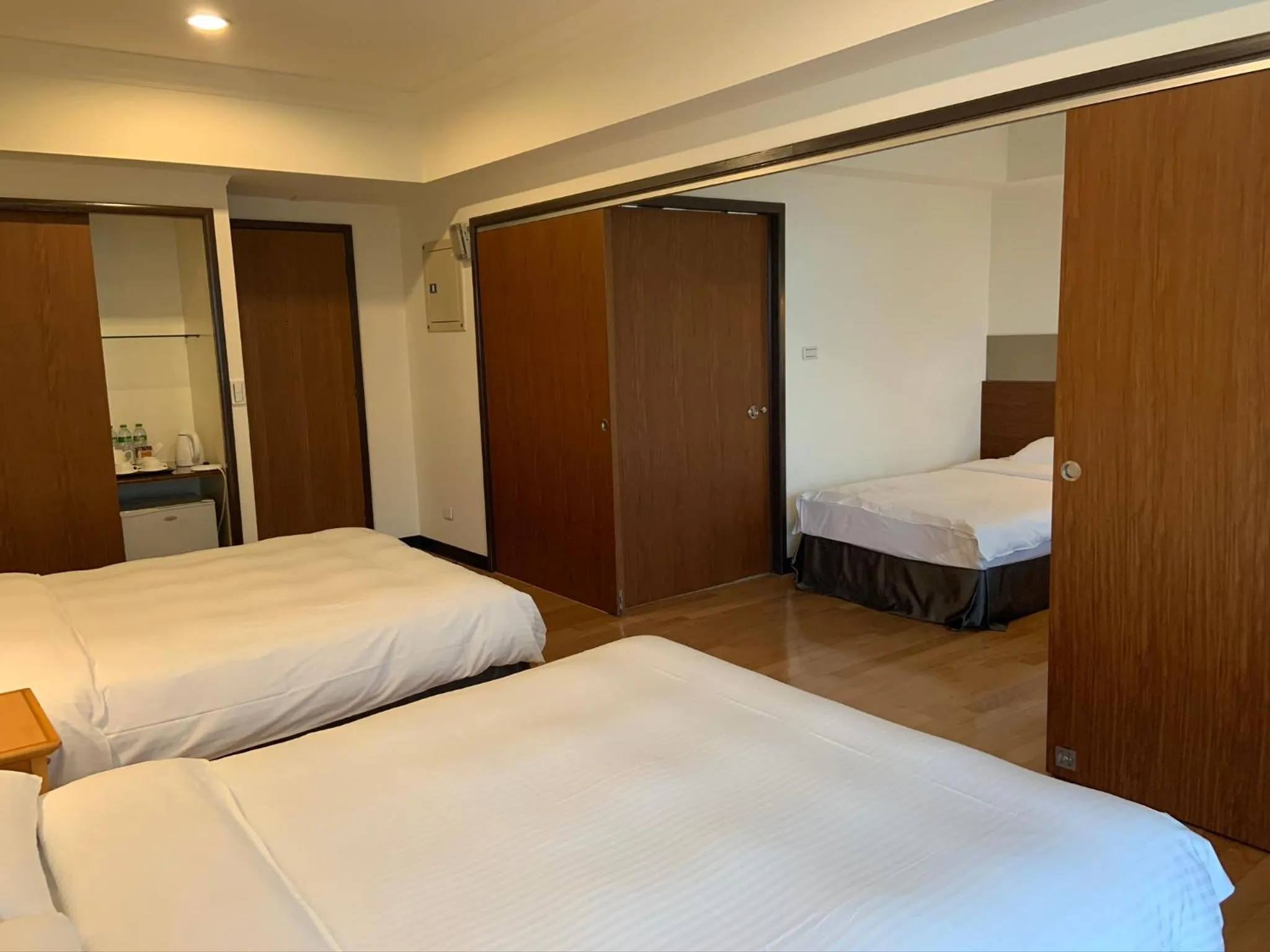 Bed in CT Green Bay Hot-Spring Hotel