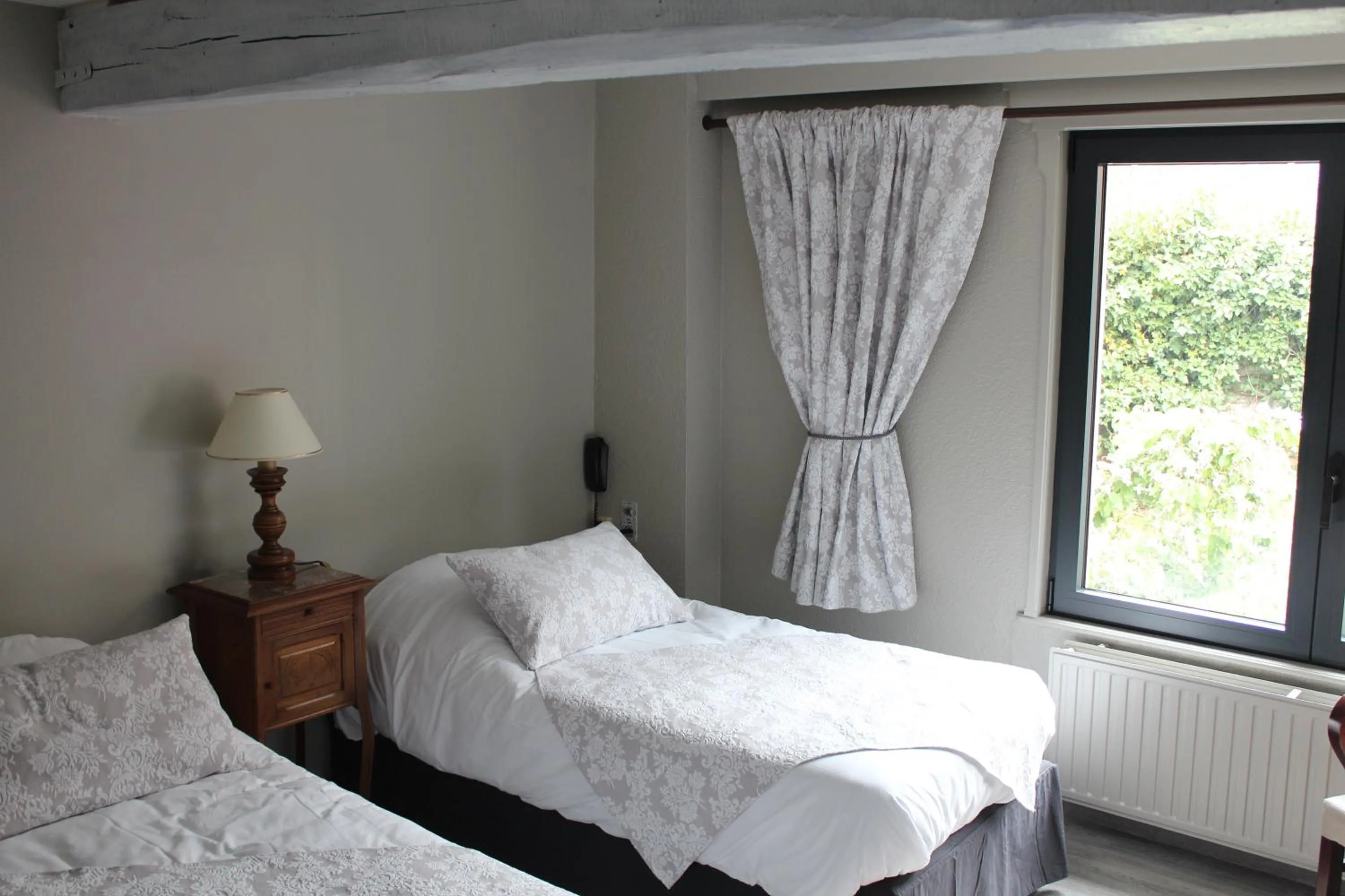 Photo of the whole room, Bed in Hypnos Hotel