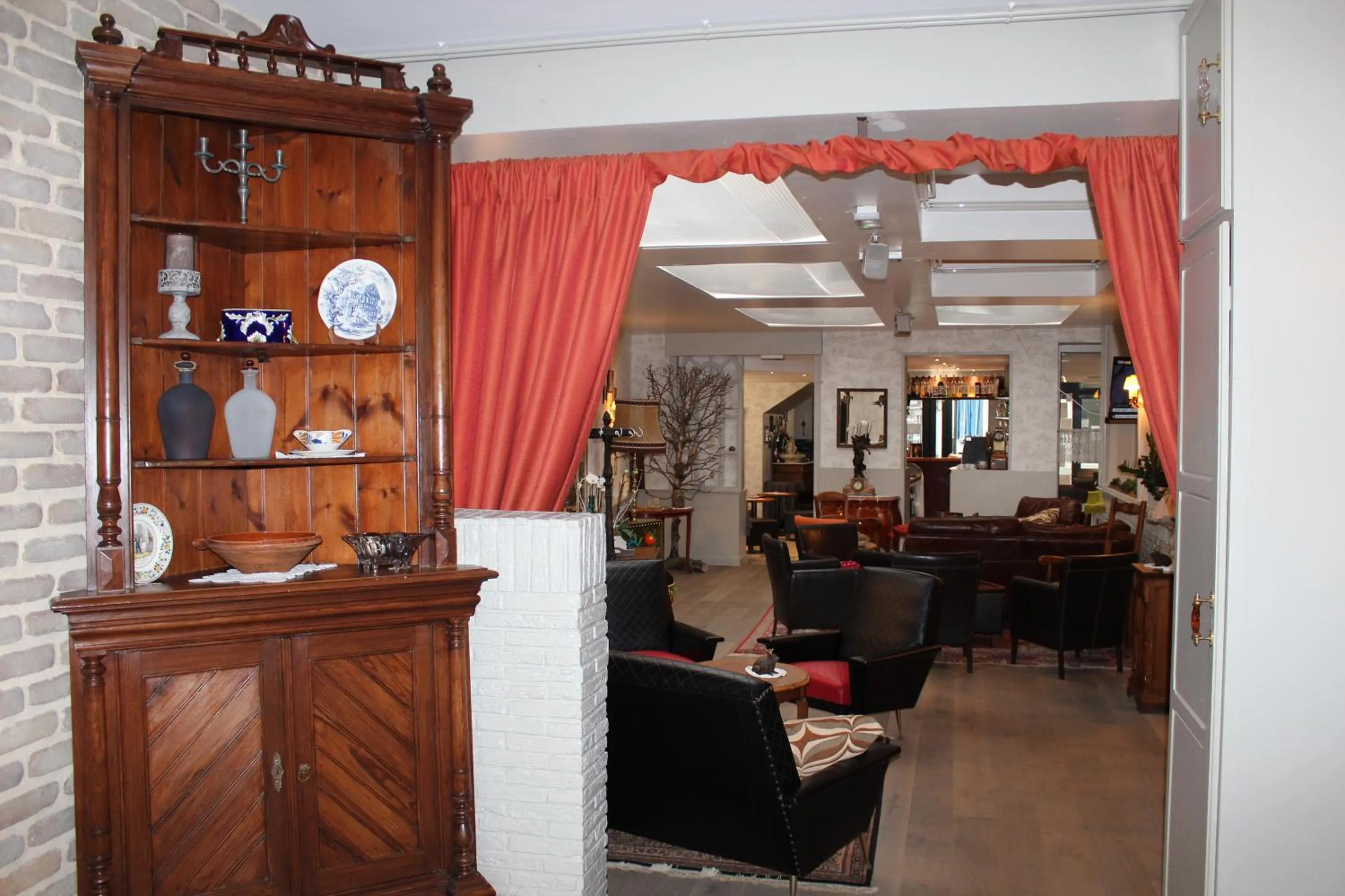 Lounge or bar in Hypnos Hotel