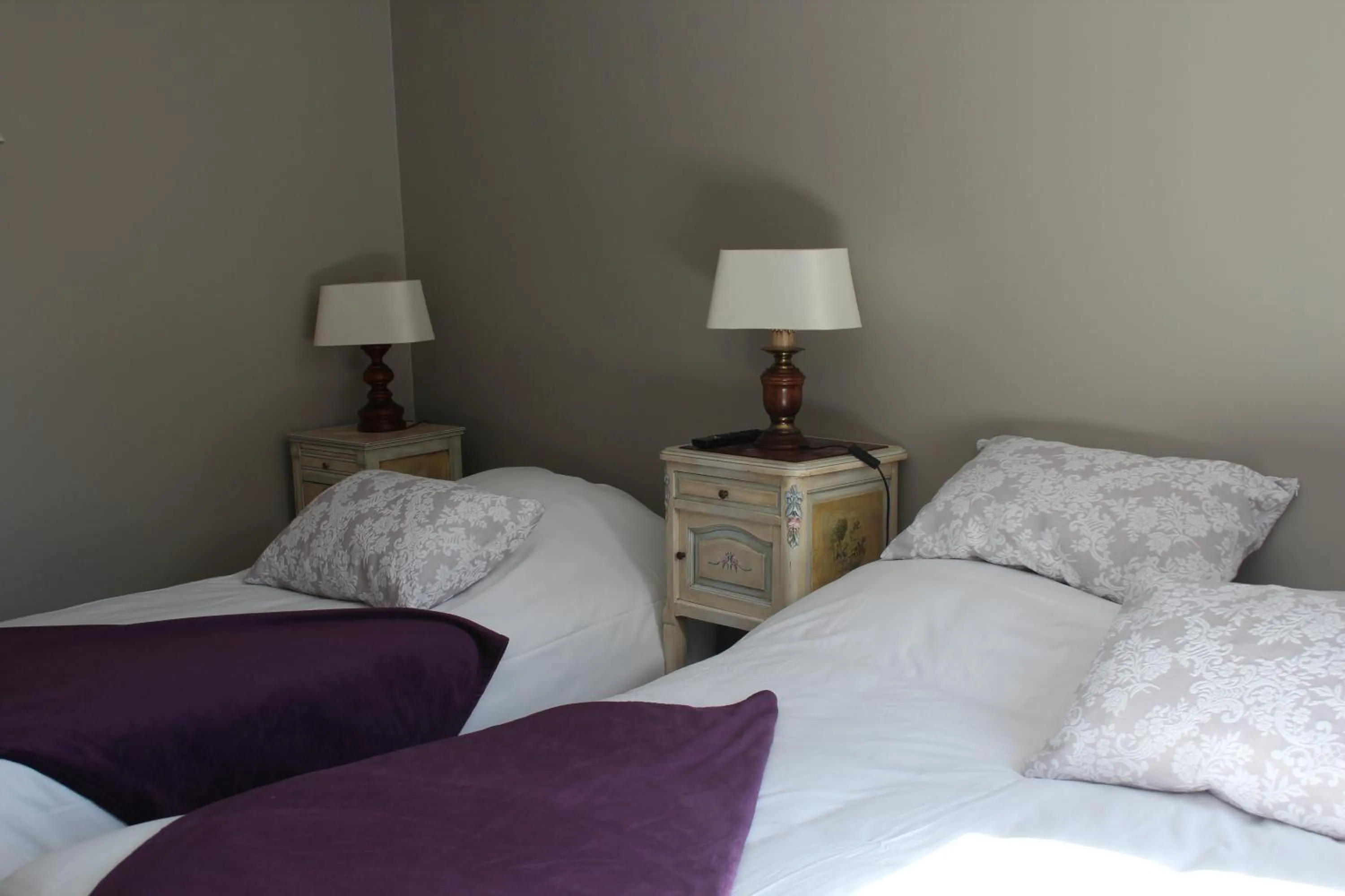 Bedroom, Bed in Hypnos Hotel