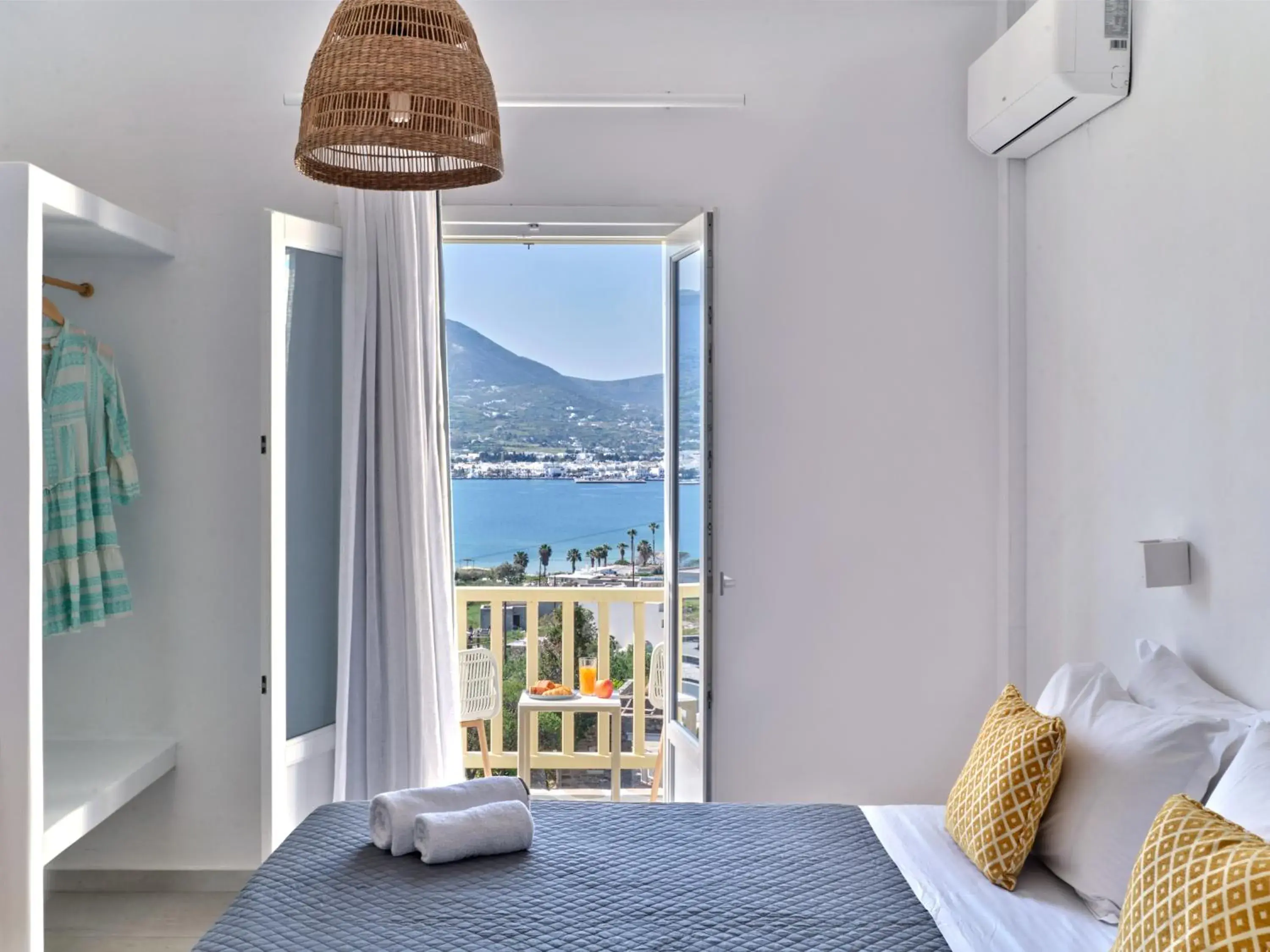 Double Room with Sea View in Akrotiri Hotel Double Room with Sea View in Akrotiri Hotel