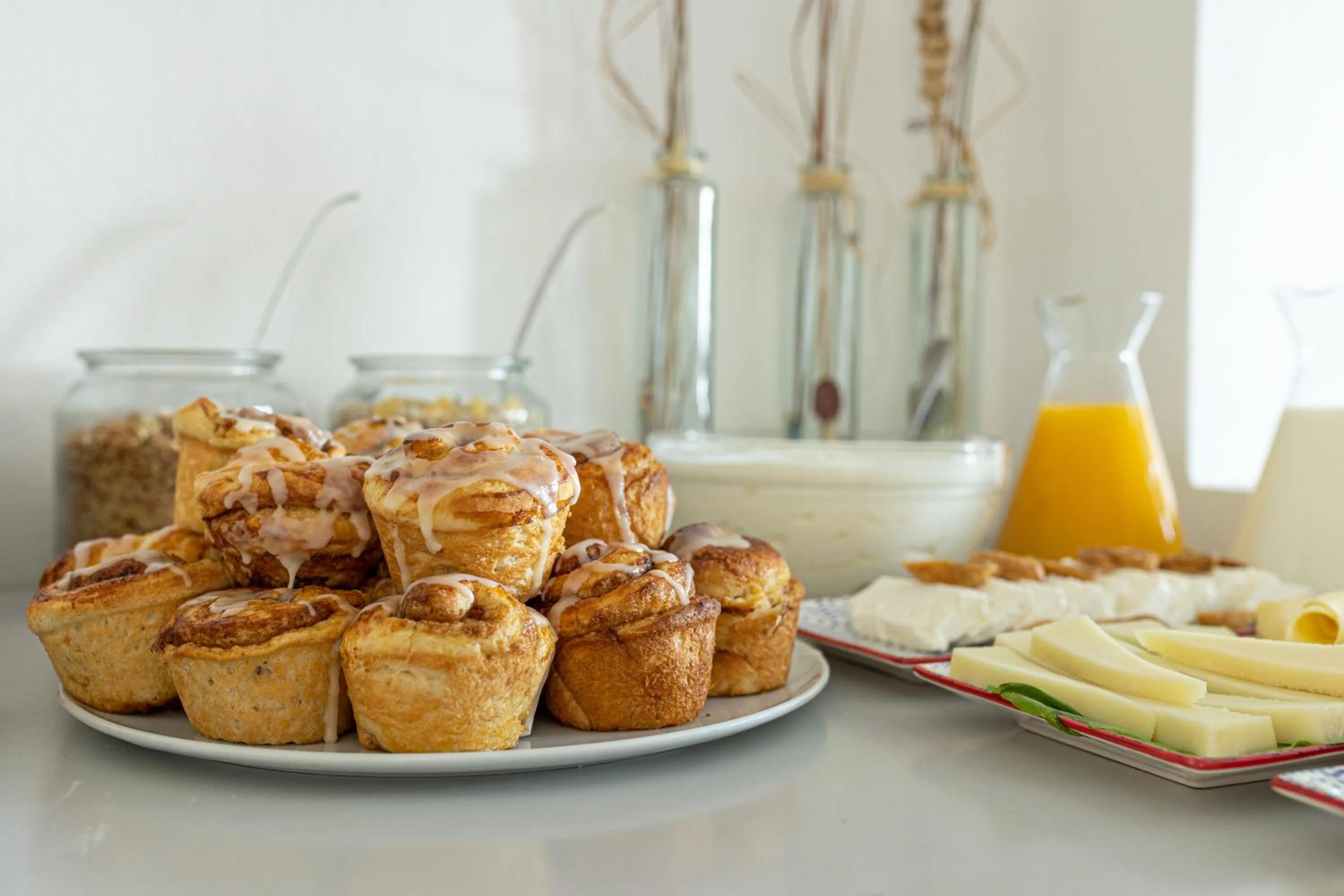 Food and drinks in Akrotiri Hotel