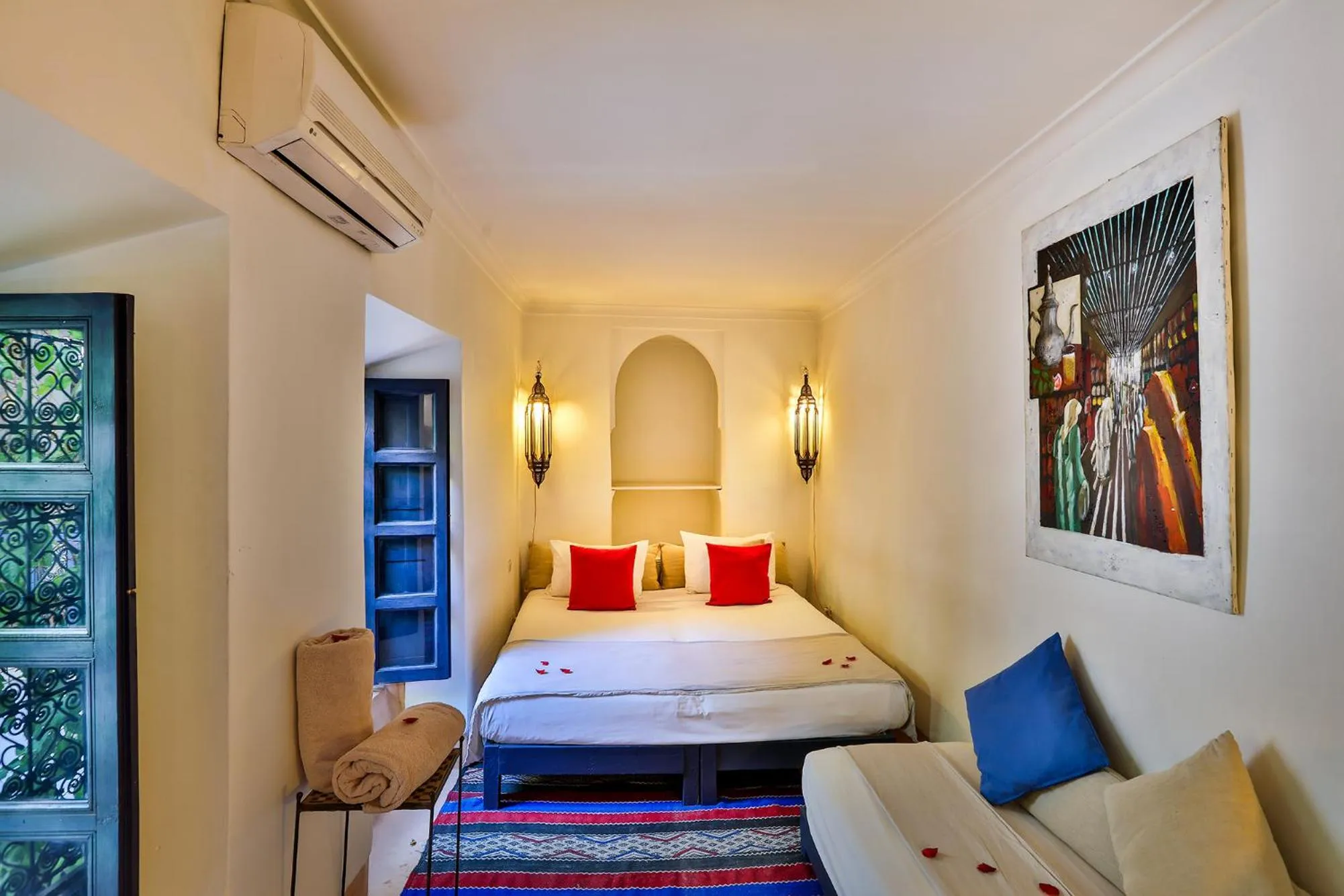 Bedroom, Bed in Hotel & Spa Dar Baraka & Karam