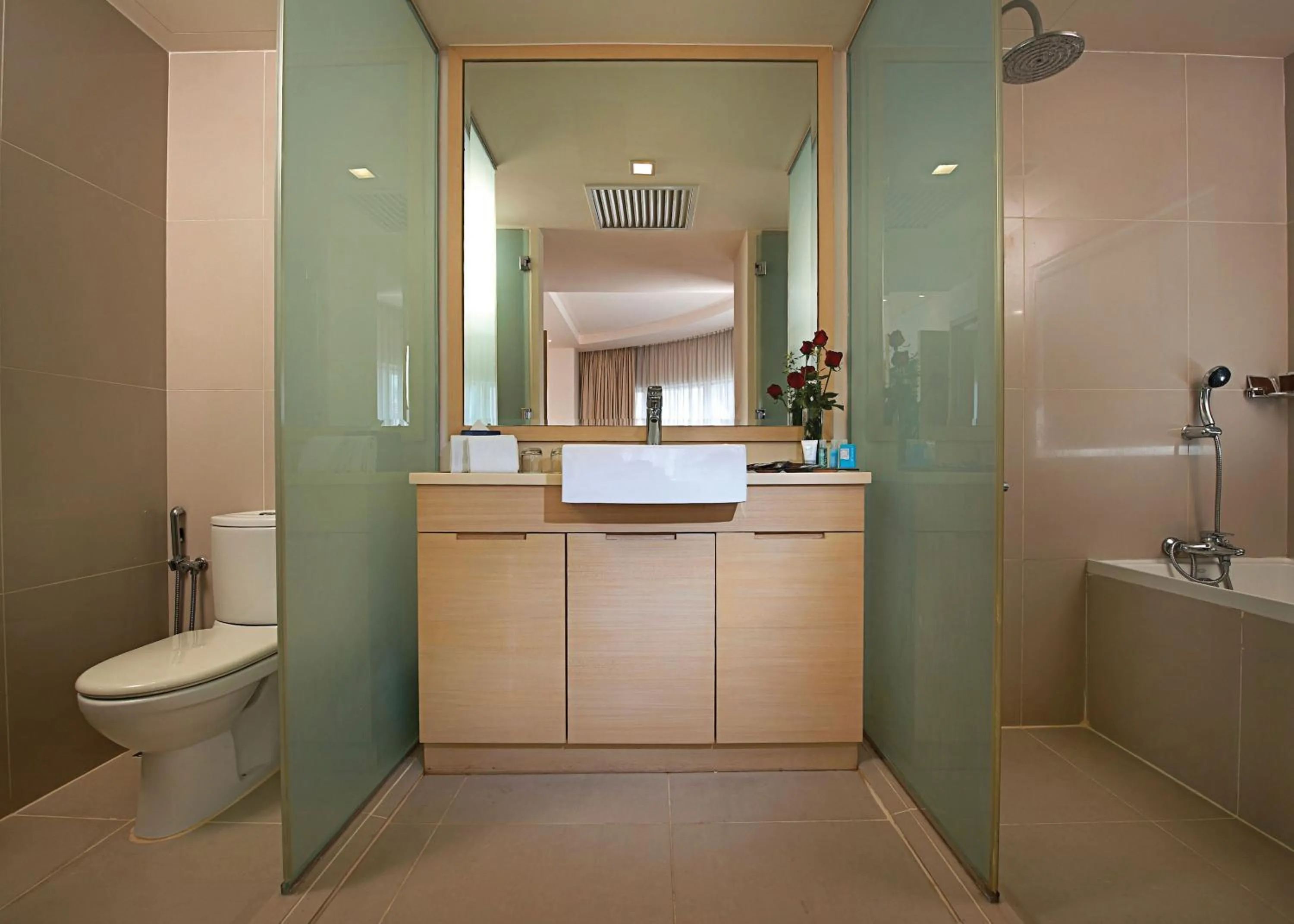 Bathroom in ANSA Hotel Kuala Lumpur