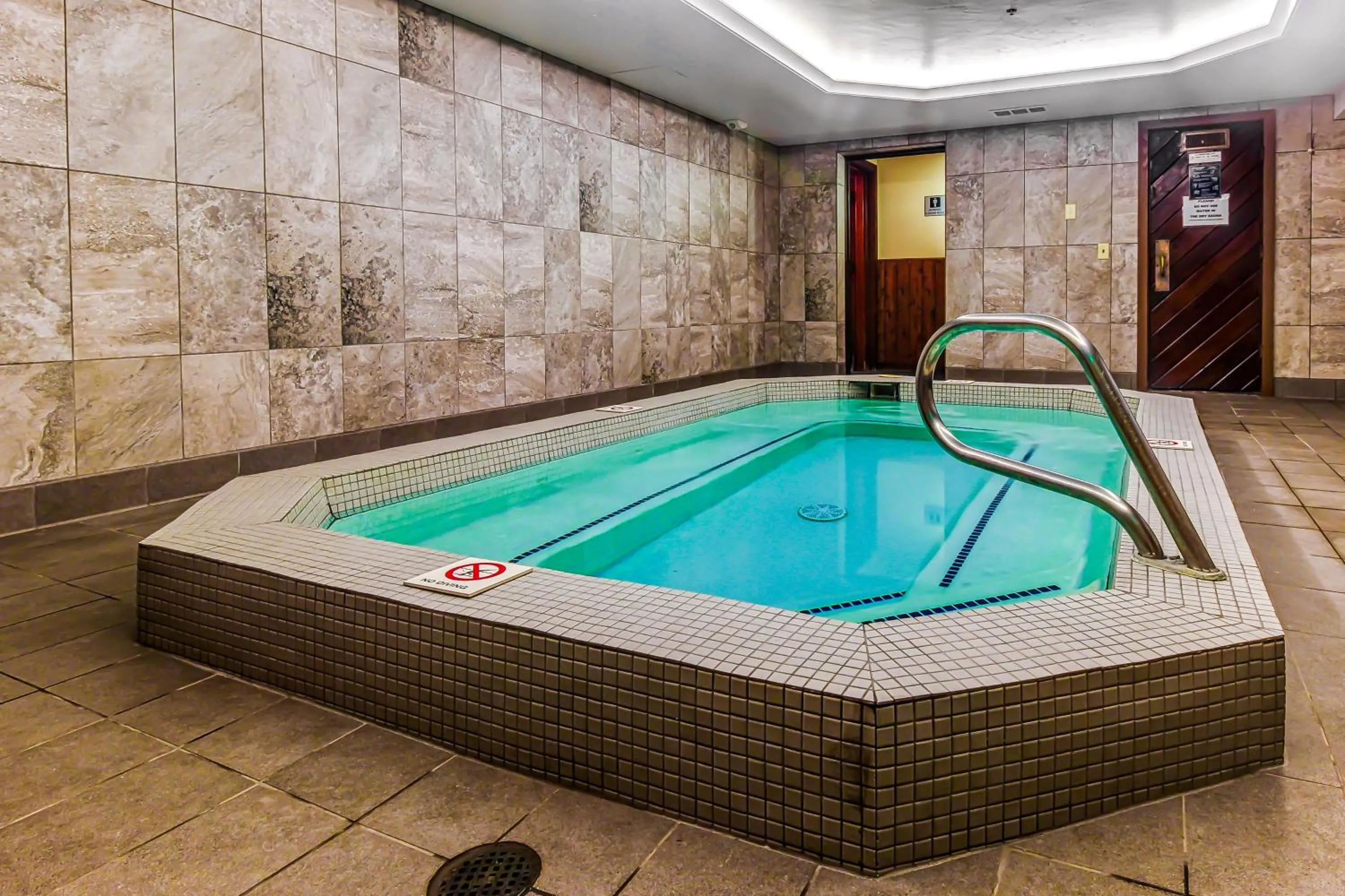 Park Station Luxury Retreat