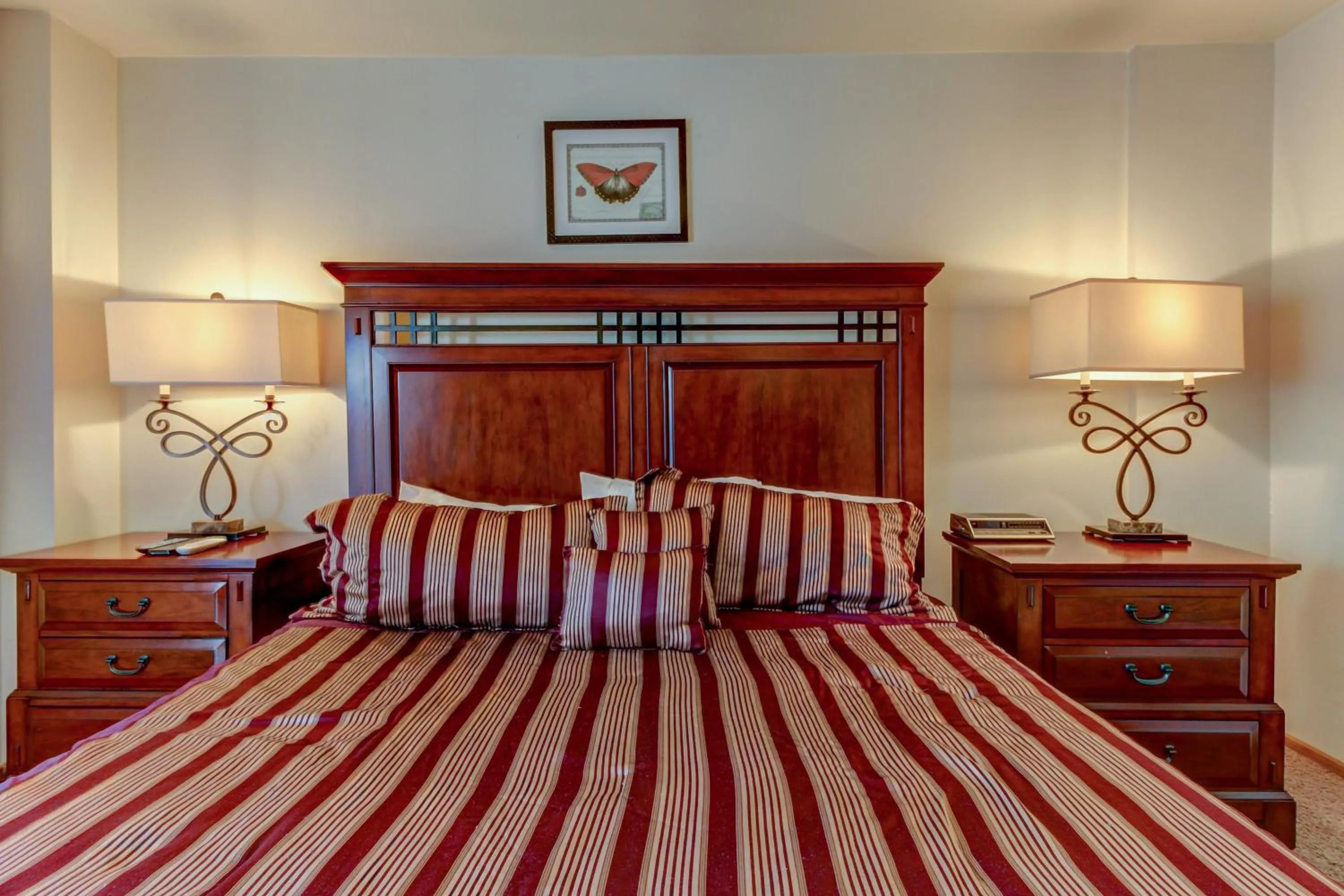 Bedroom, Bed in Park Station Luxury Retreat