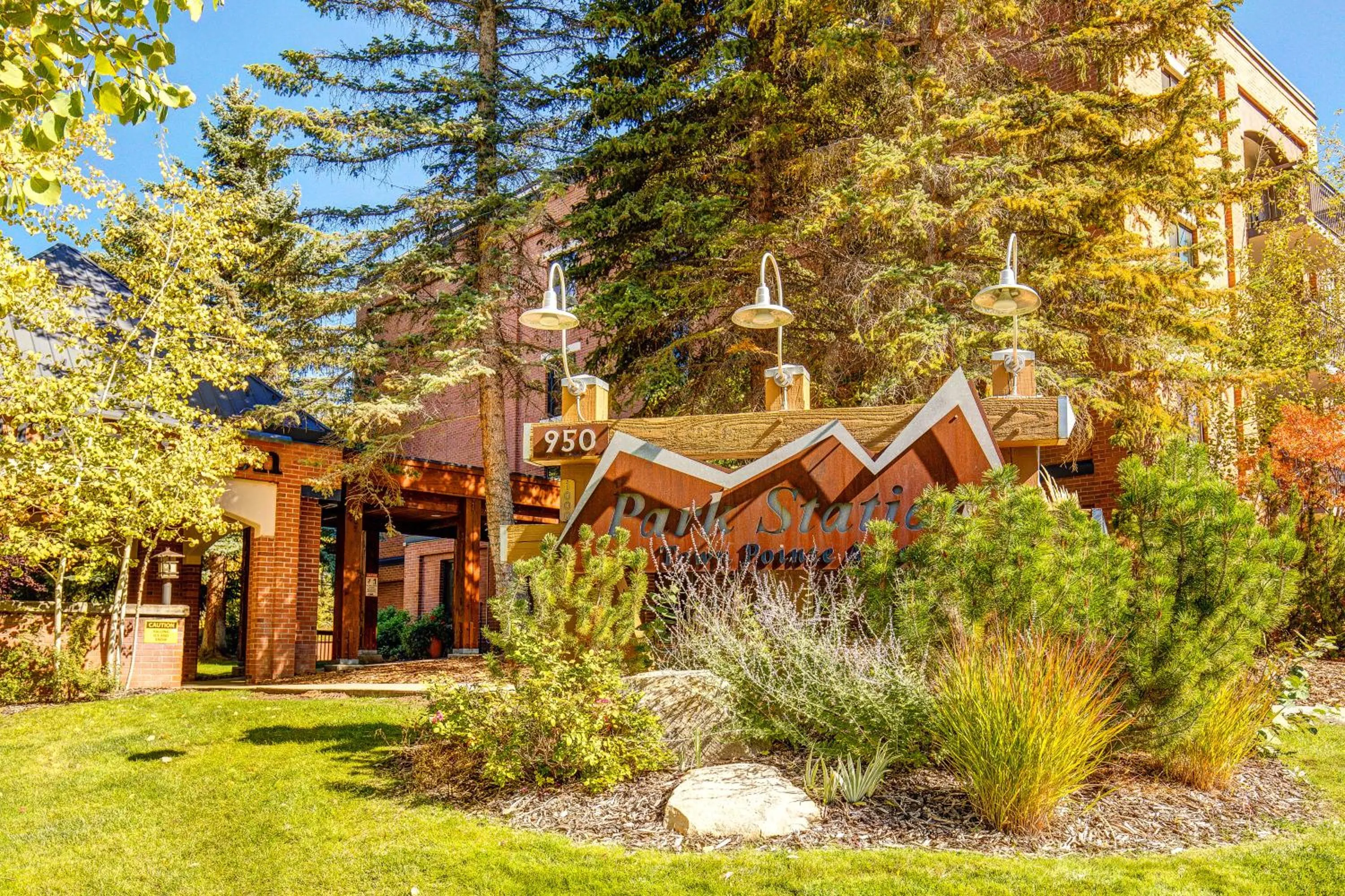 Park Station Luxury Retreat