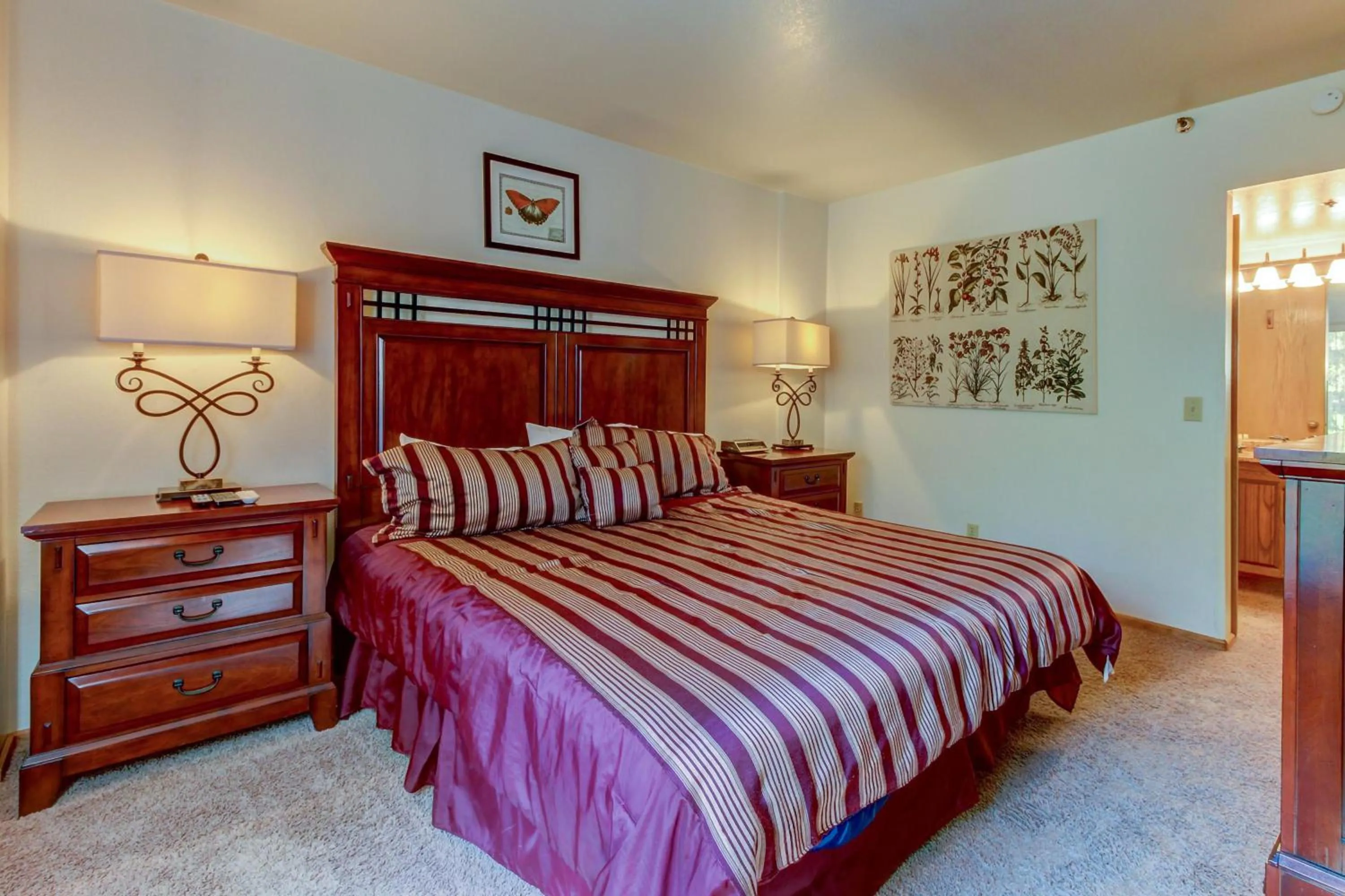 Bedroom, Bed in Park Station Luxury Retreat