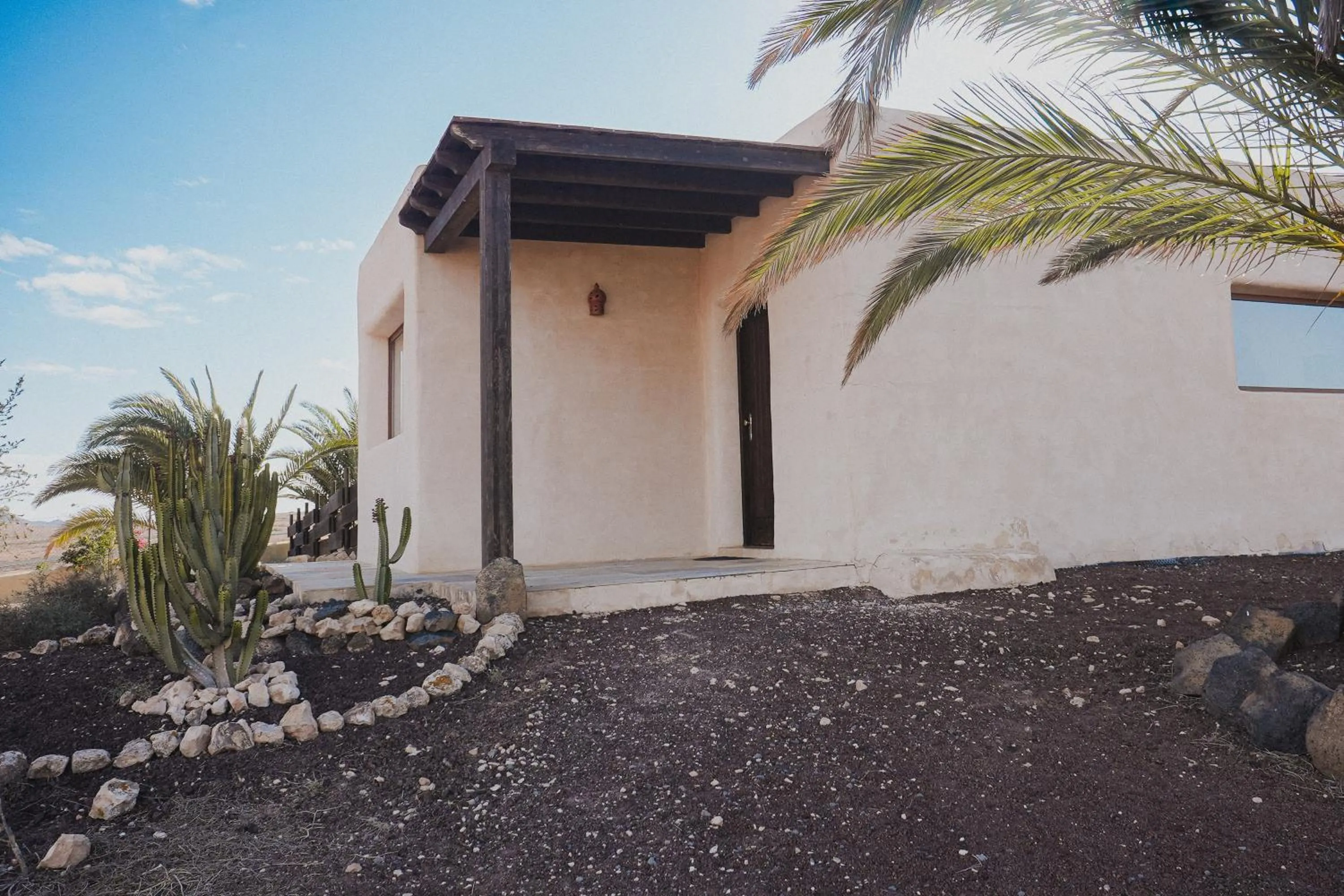 Facade/entrance in Villa Upupa