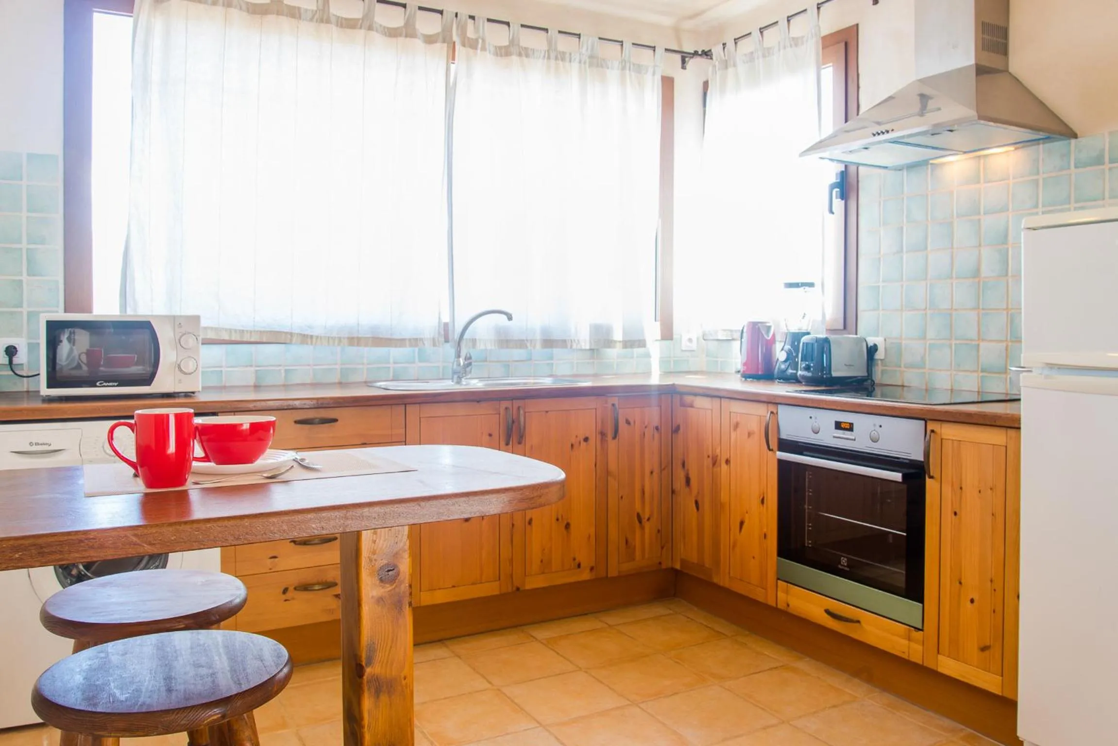 Kitchen or kitchenette in Villa Upupa