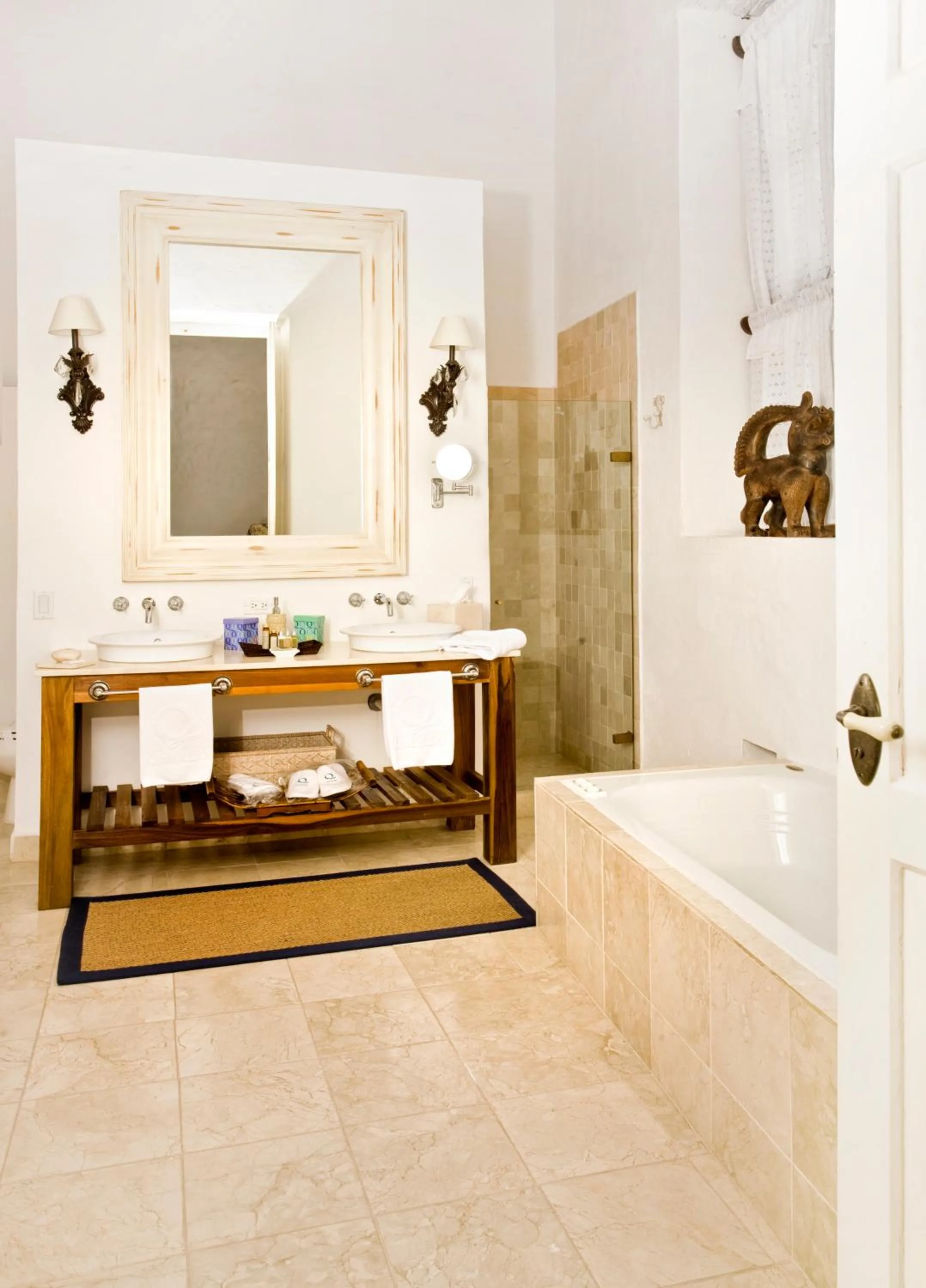 Bathroom in Hotel Casa Quero