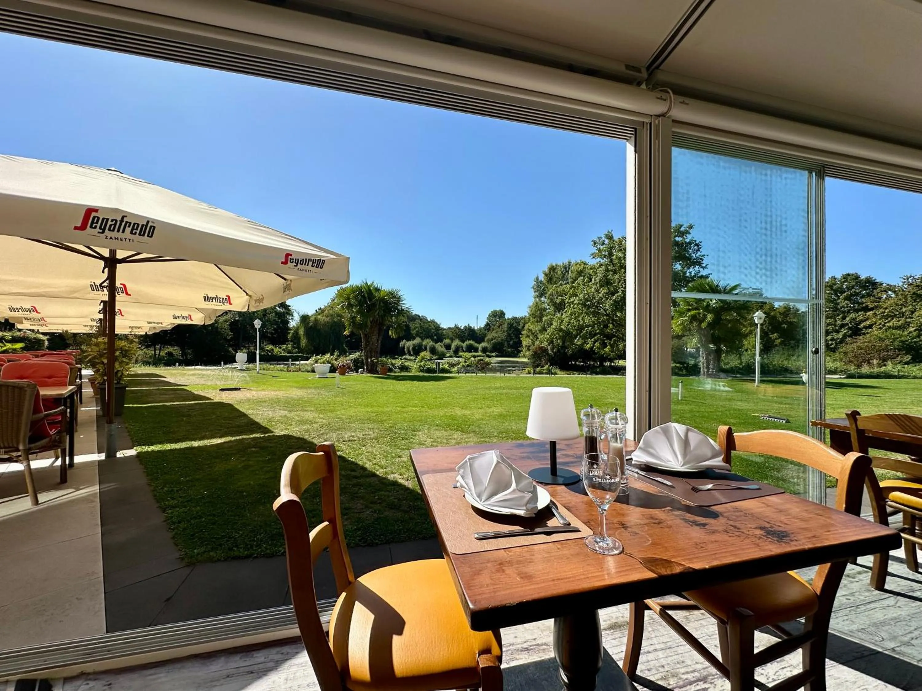 Restaurant/places to eat in Hotel Landhaus Milser