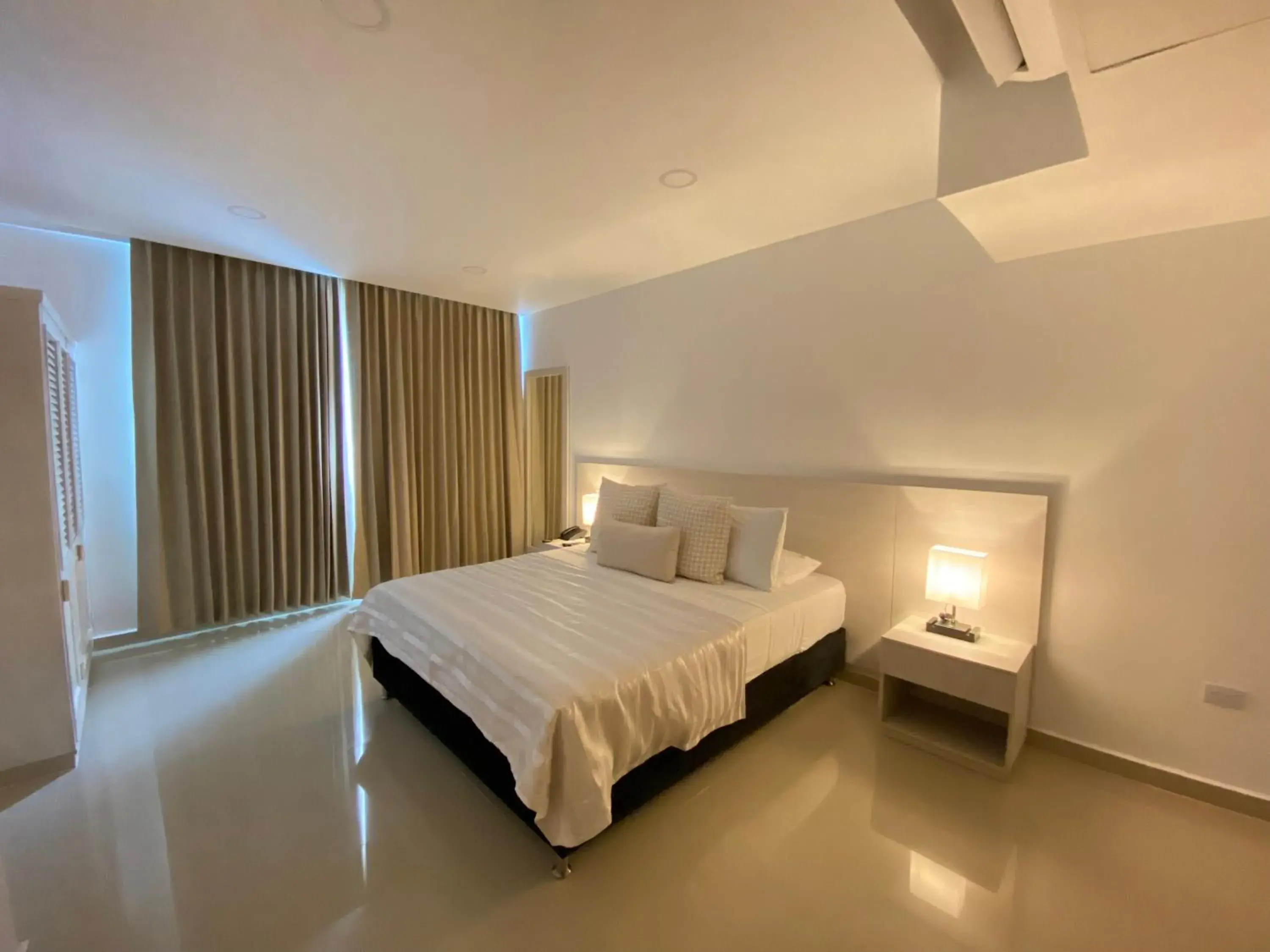 Deluxe Double Room in Hotel Dorado Plaza Bocagrande - All Inclusive Deluxe Double Room in Hotel Dorado Plaza Bocagrande - All Inclusive