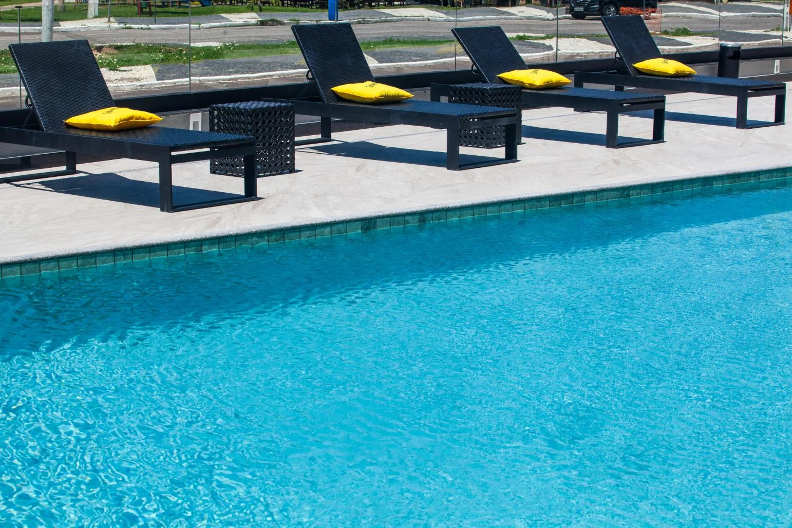 Swimming pool in Hotel da Costa By Nobile