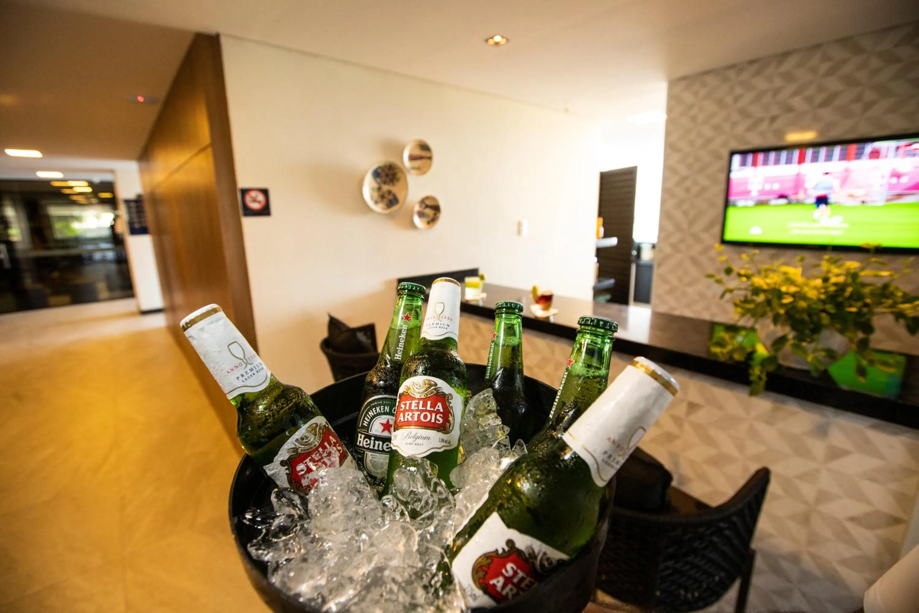 Lounge or bar in Hotel da Costa By Nobile