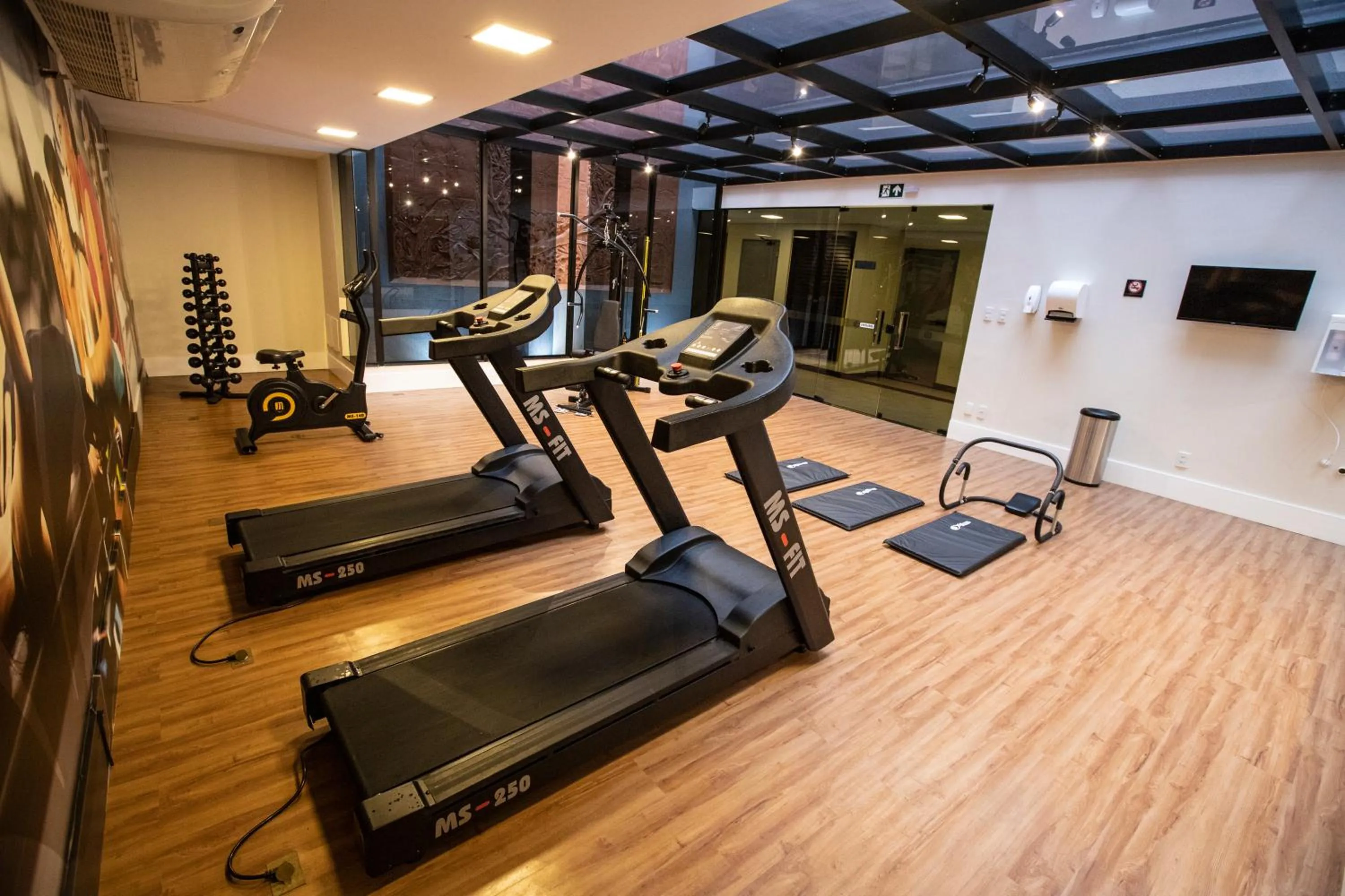 Fitness centre/facilities in Hotel da Costa By Nobile