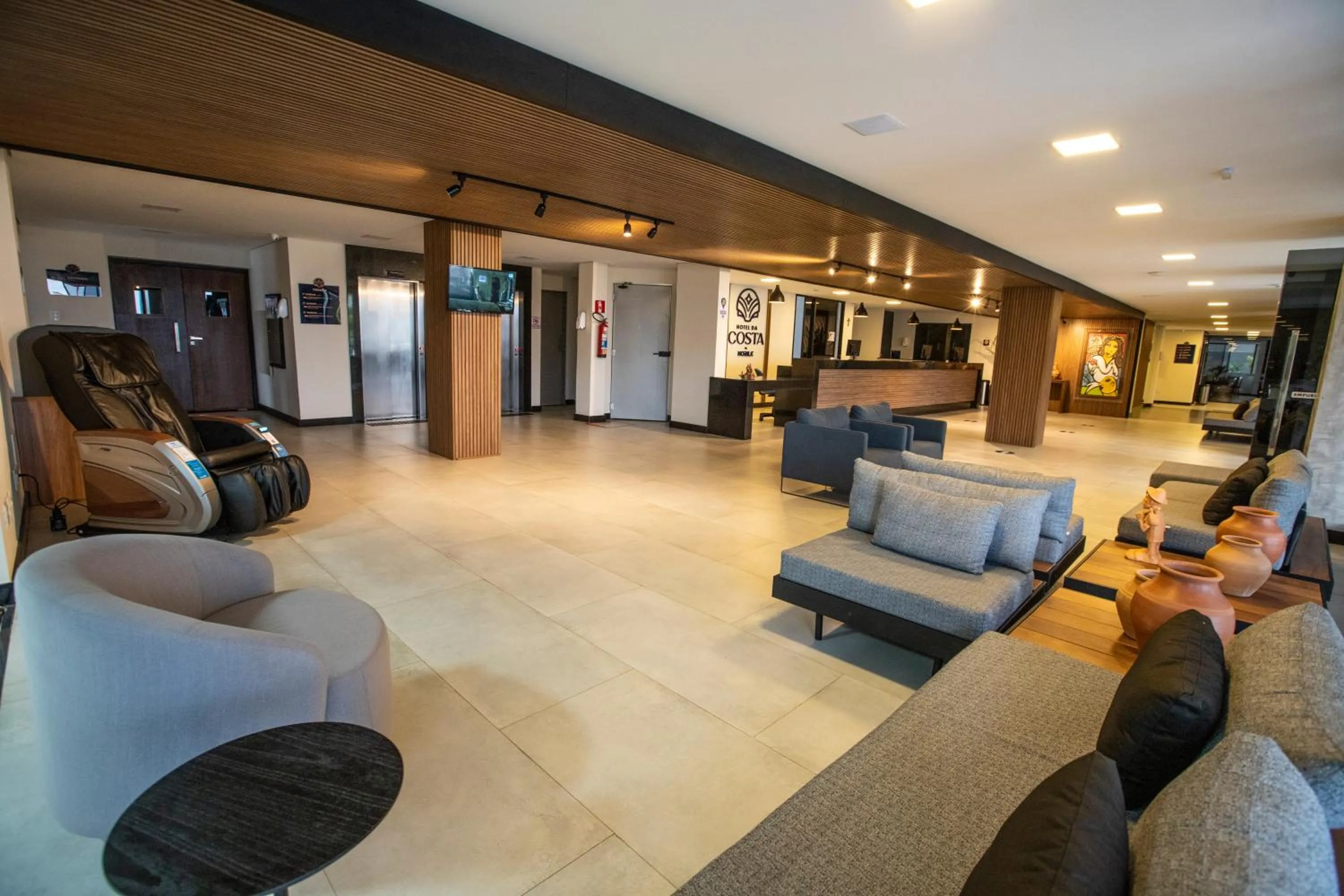 Lobby or reception in Hotel da Costa By Nobile