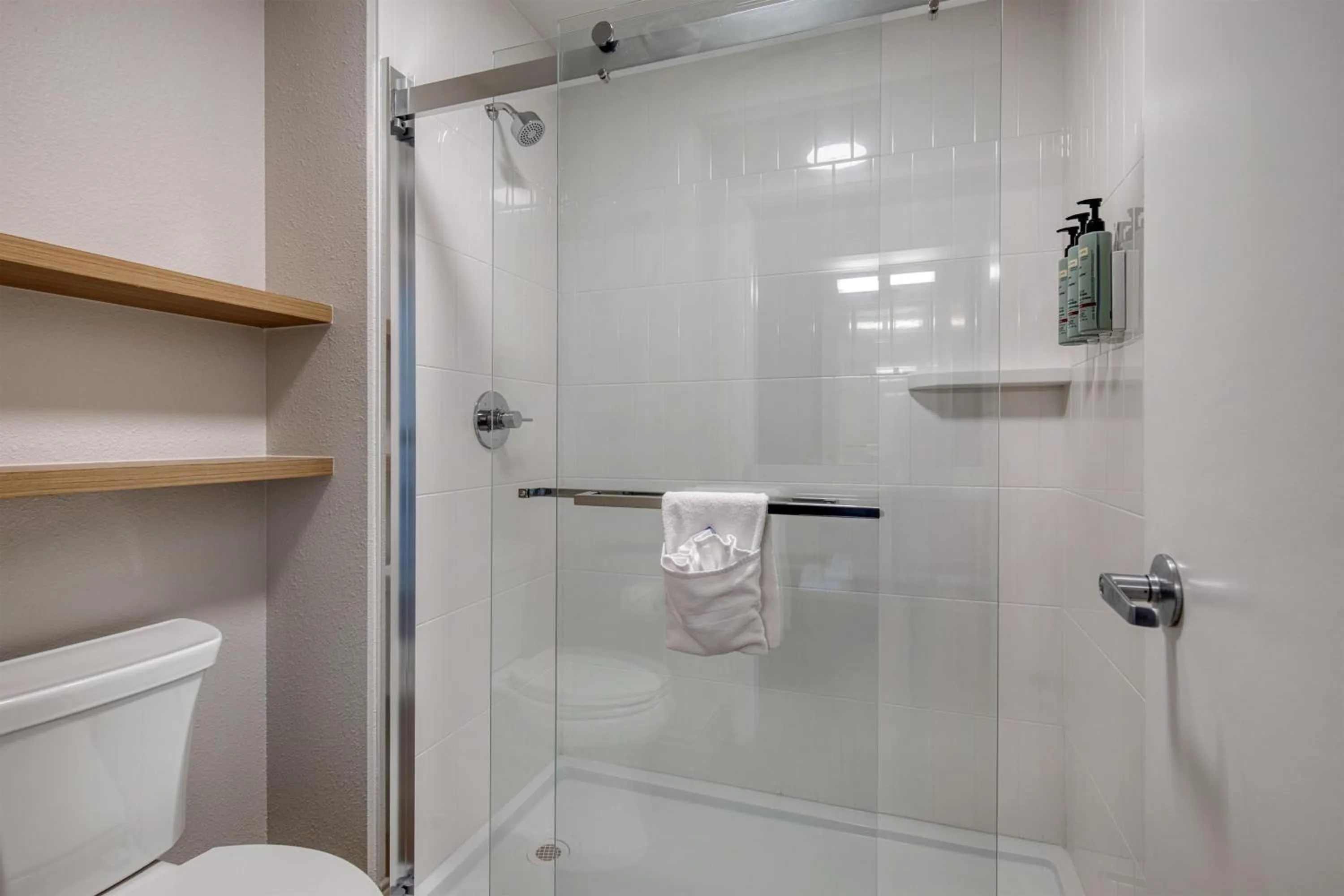 Bathroom in Best Western Byron Center