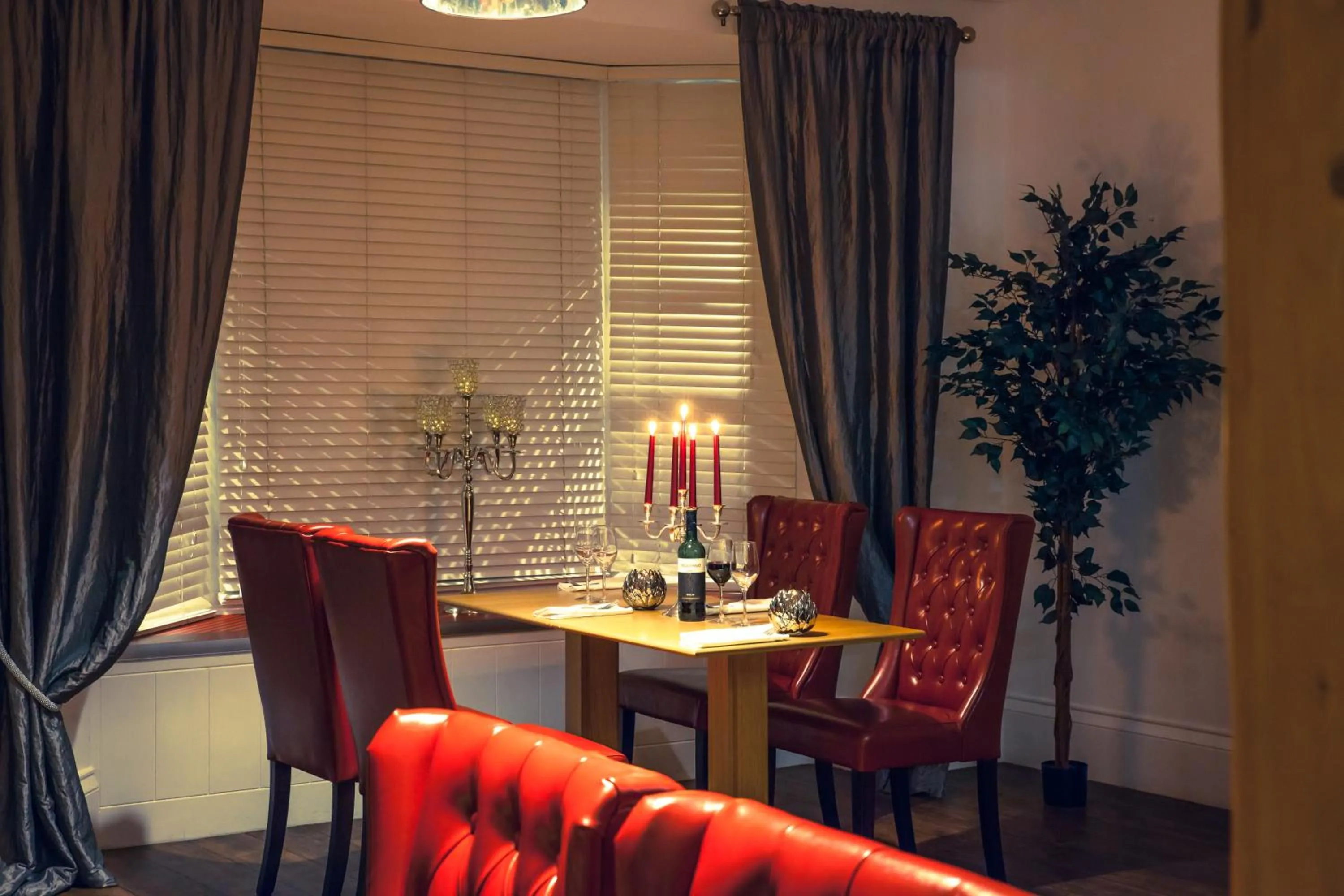 Restaurant/places to eat in The Kings Head