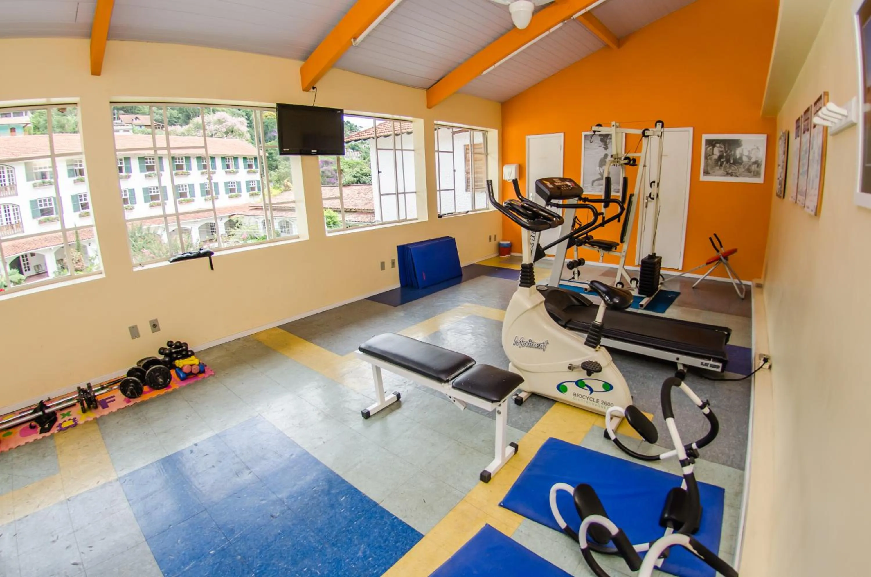 TV and multimedia in Hotel Bucsky