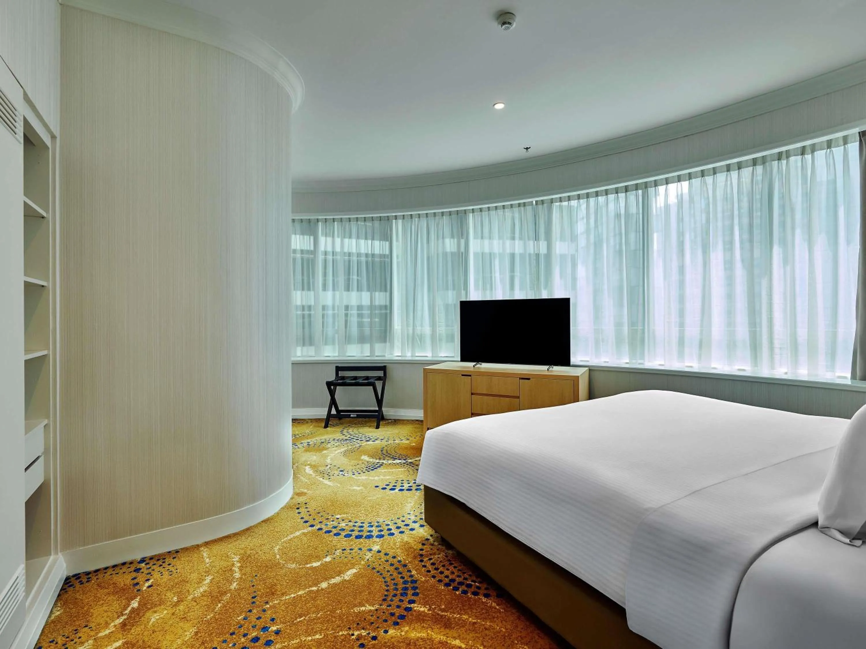 Bedroom, Bed in Pullman Kuala Lumpur City Centre Hotel & Residences