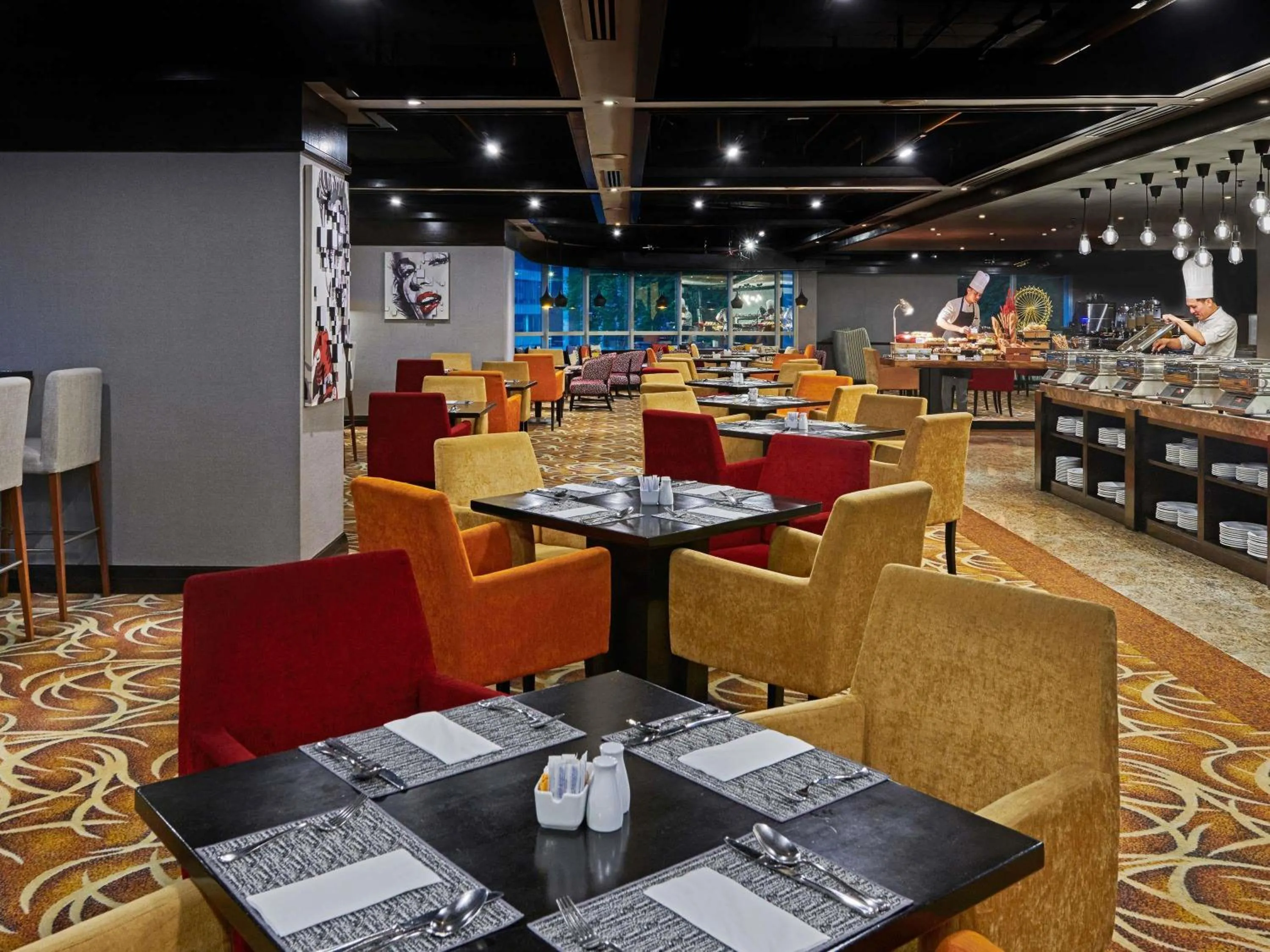 Restaurant/places to eat in Pullman Kuala Lumpur City Centre Hotel & Residences