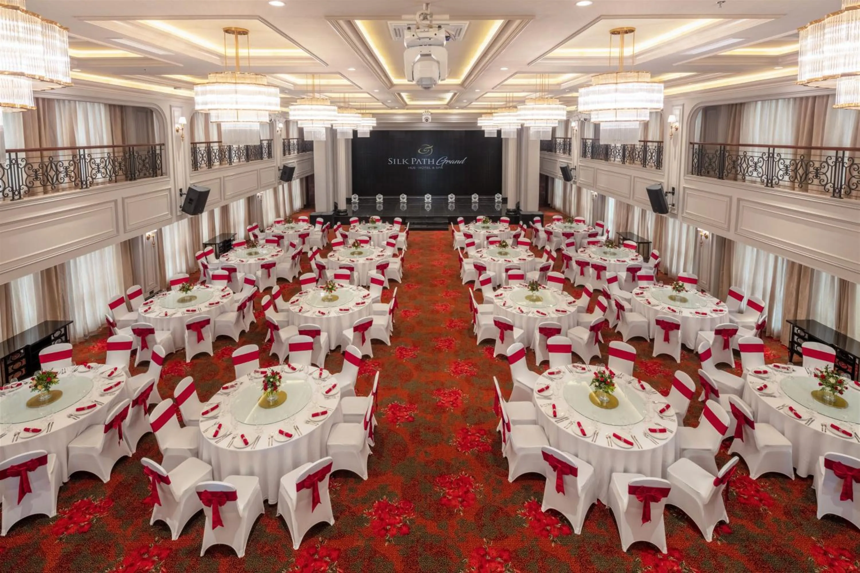 Banquet/Function facilities in Silk Path Grand Hue Hotel