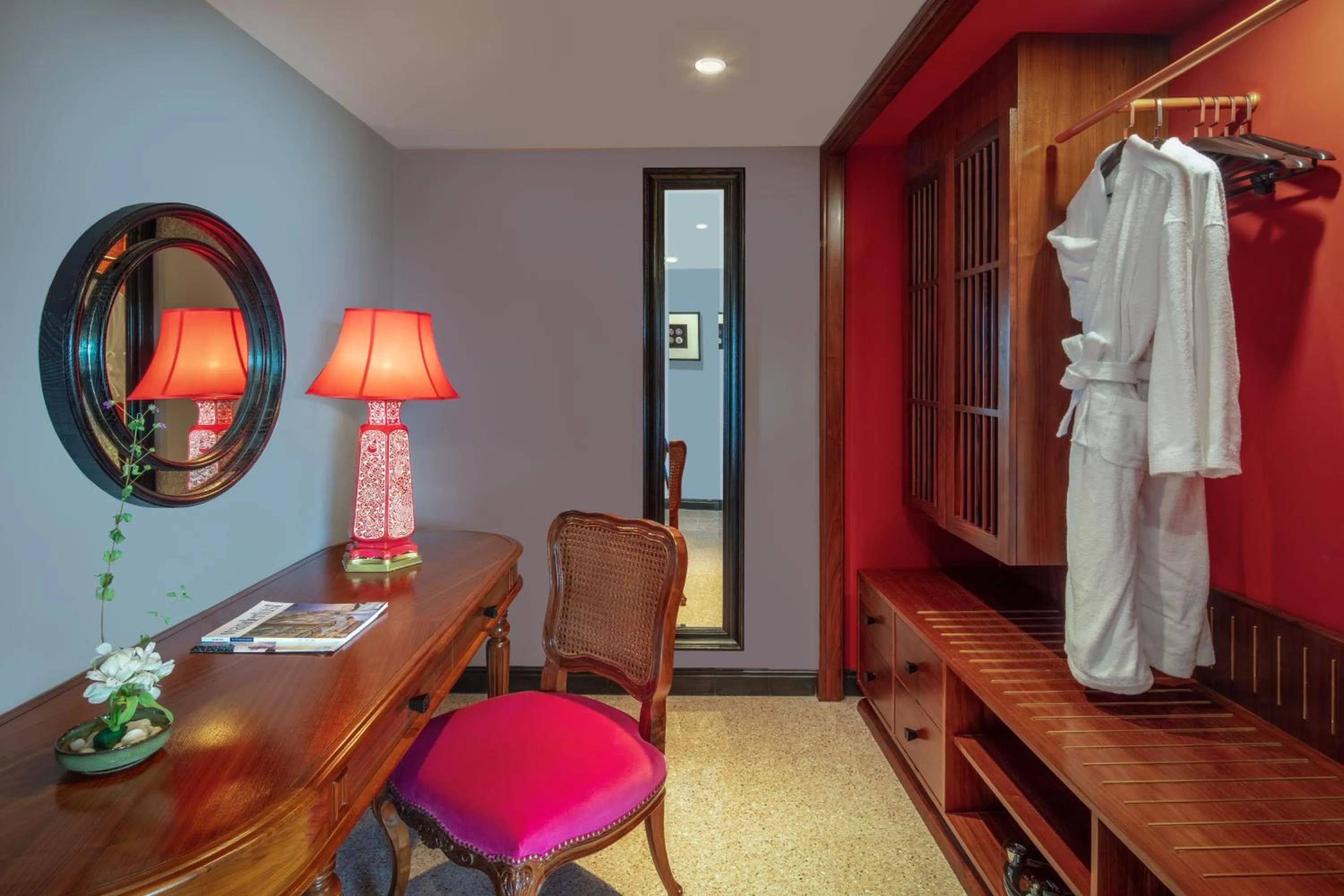 Area and facilities in Silk Path Grand Hue Hotel