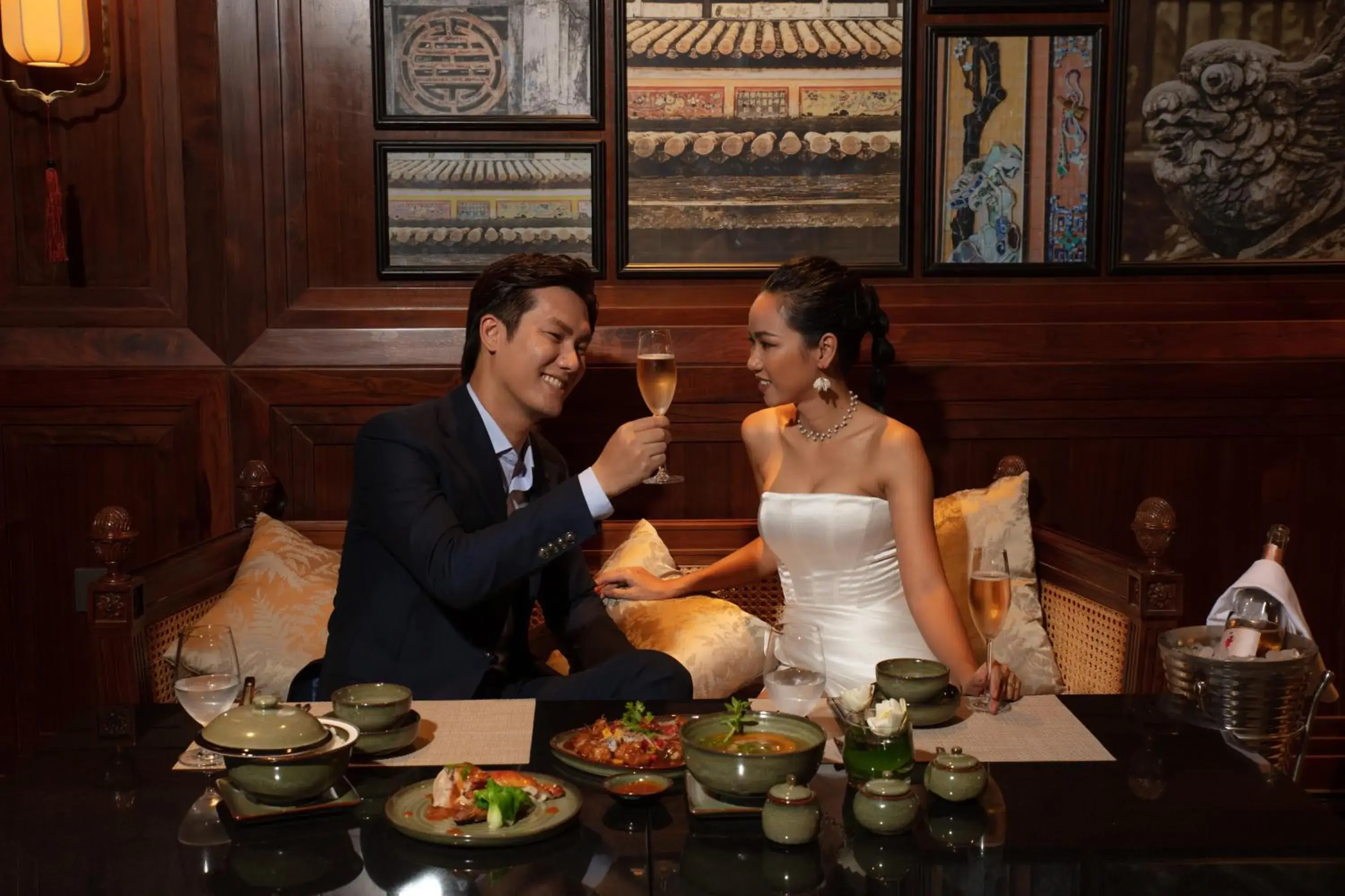 Restaurant/places to eat in Silk Path Grand Hue Hotel Restaurant/places to eat in Silk Path Grand Hue Hotel