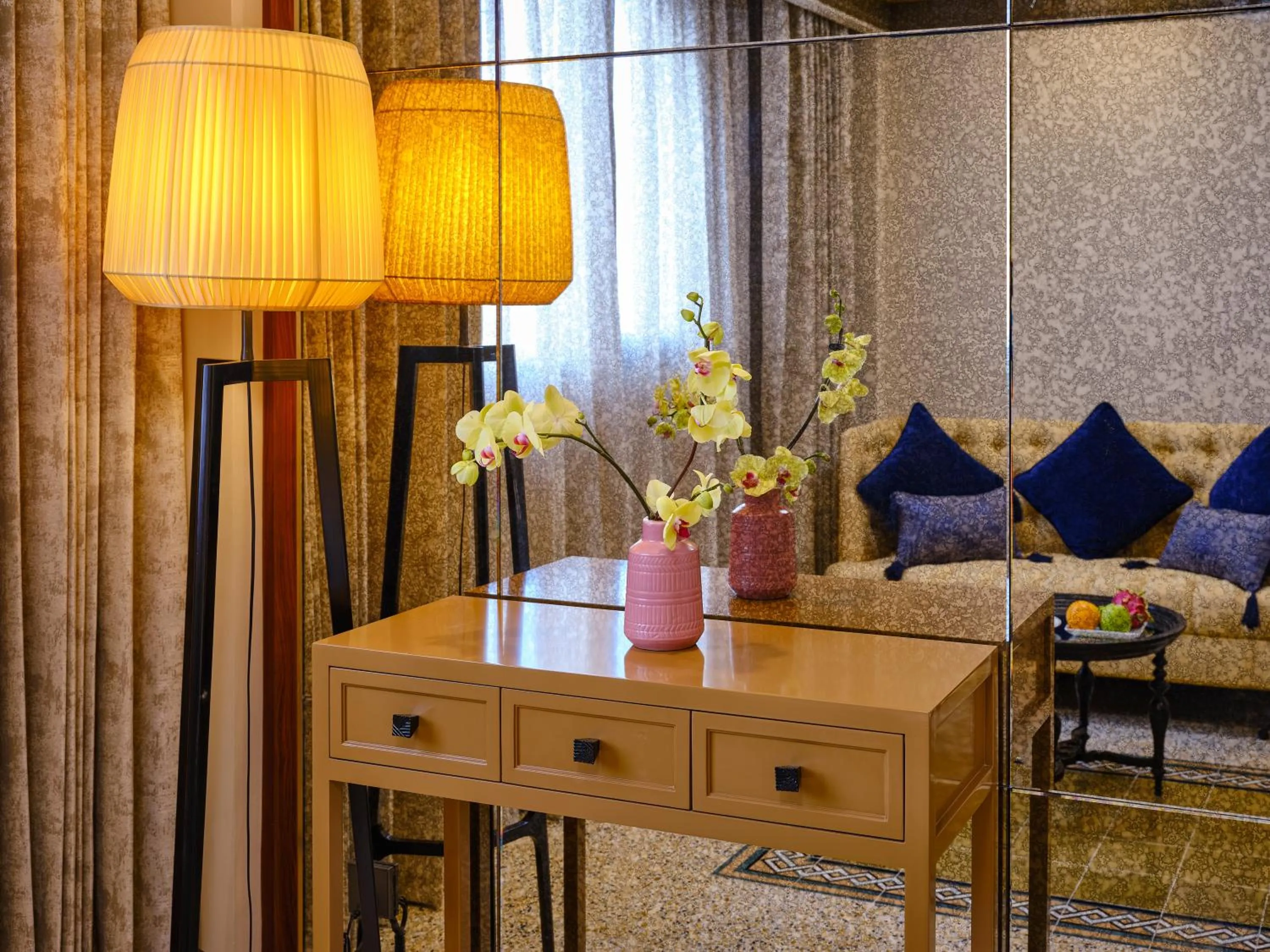 Decorative detail in Silk Path Grand Hue Hotel