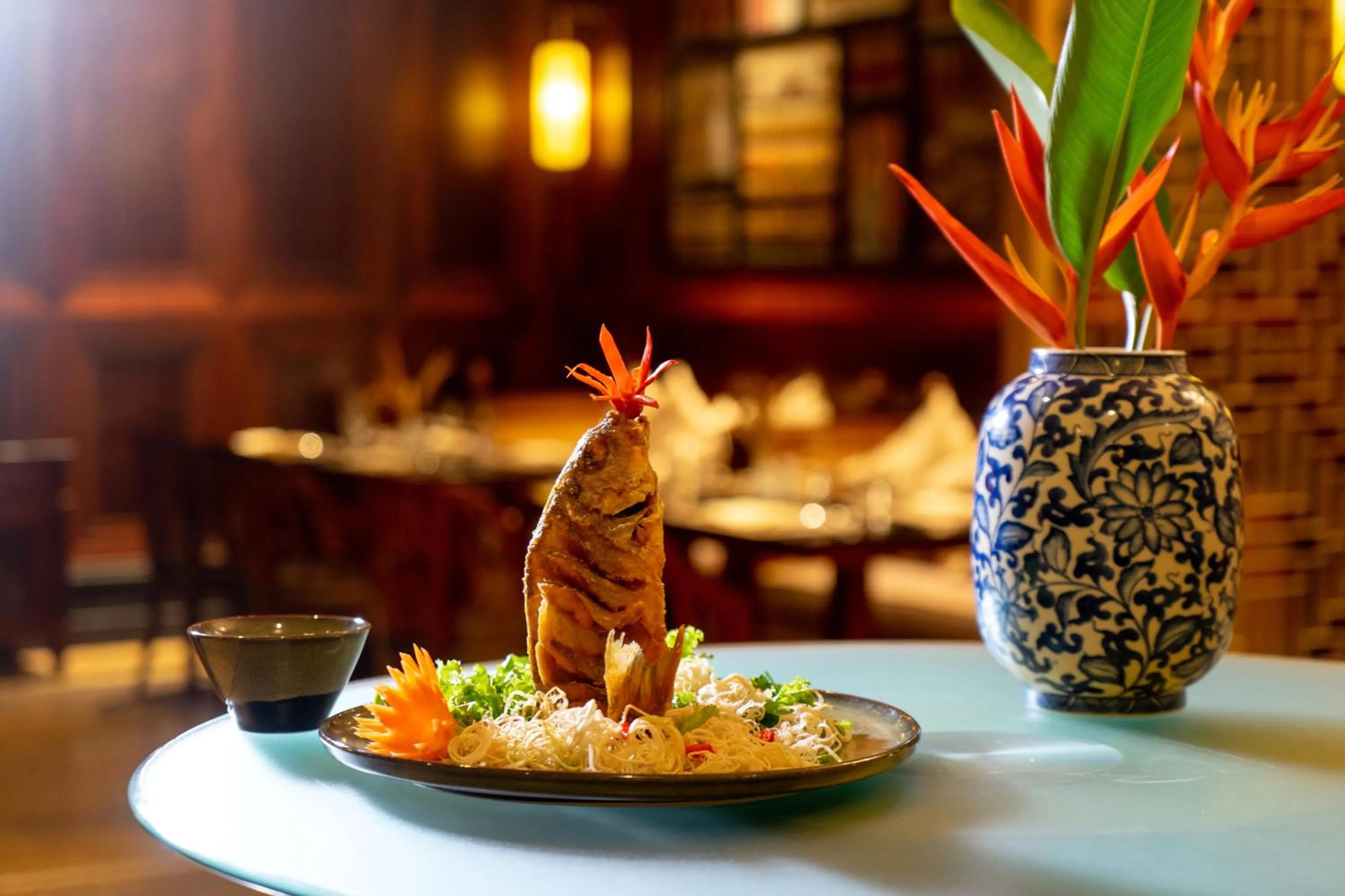 Food and drinks in Silk Path Grand Hue Hotel