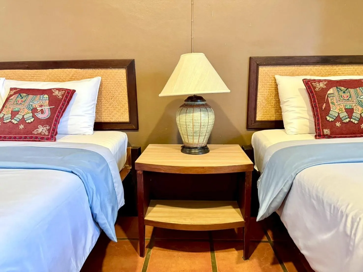 Bed in Baan Warabordee Hotel