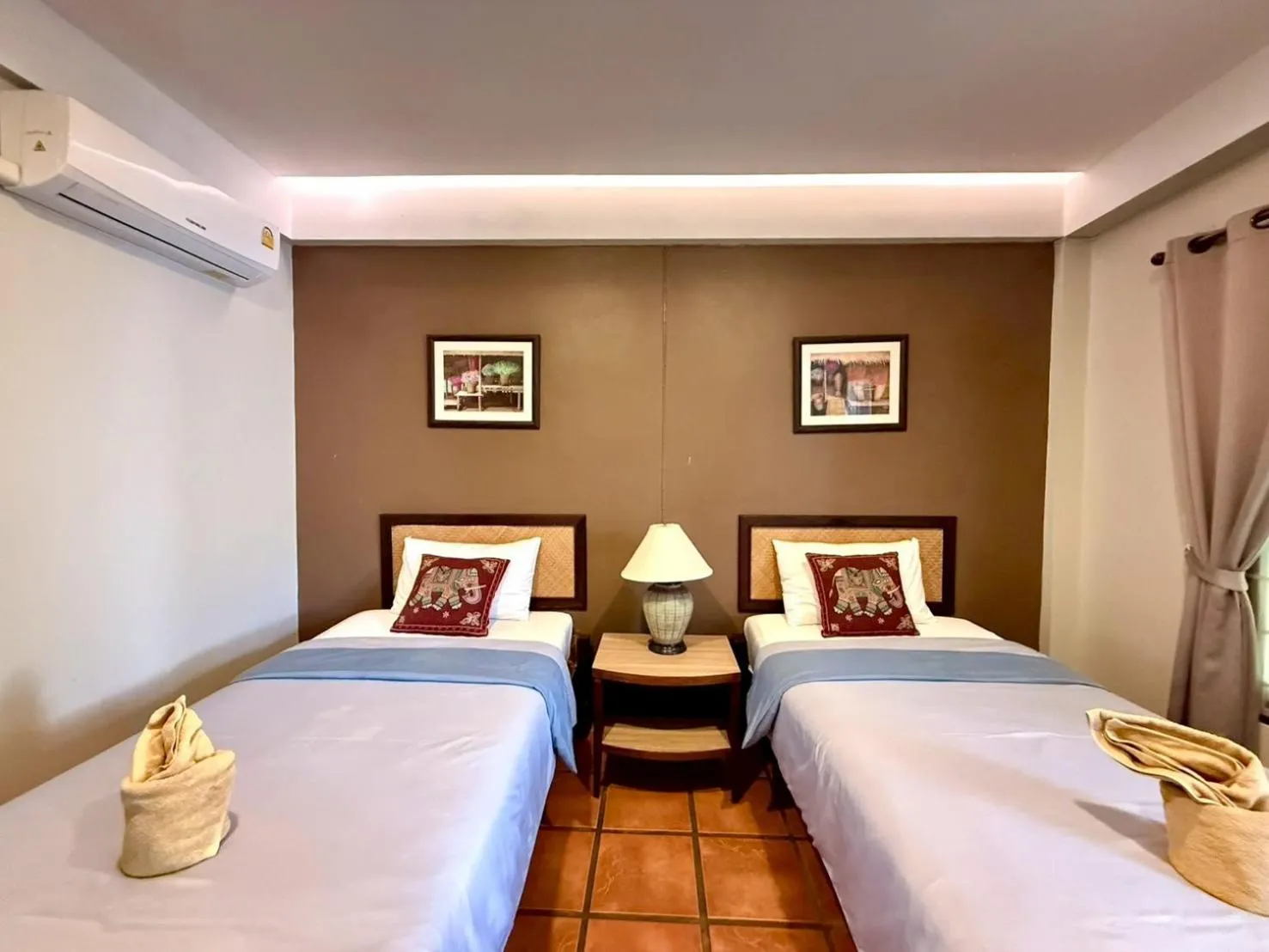 Bed in Baan Warabordee Hotel