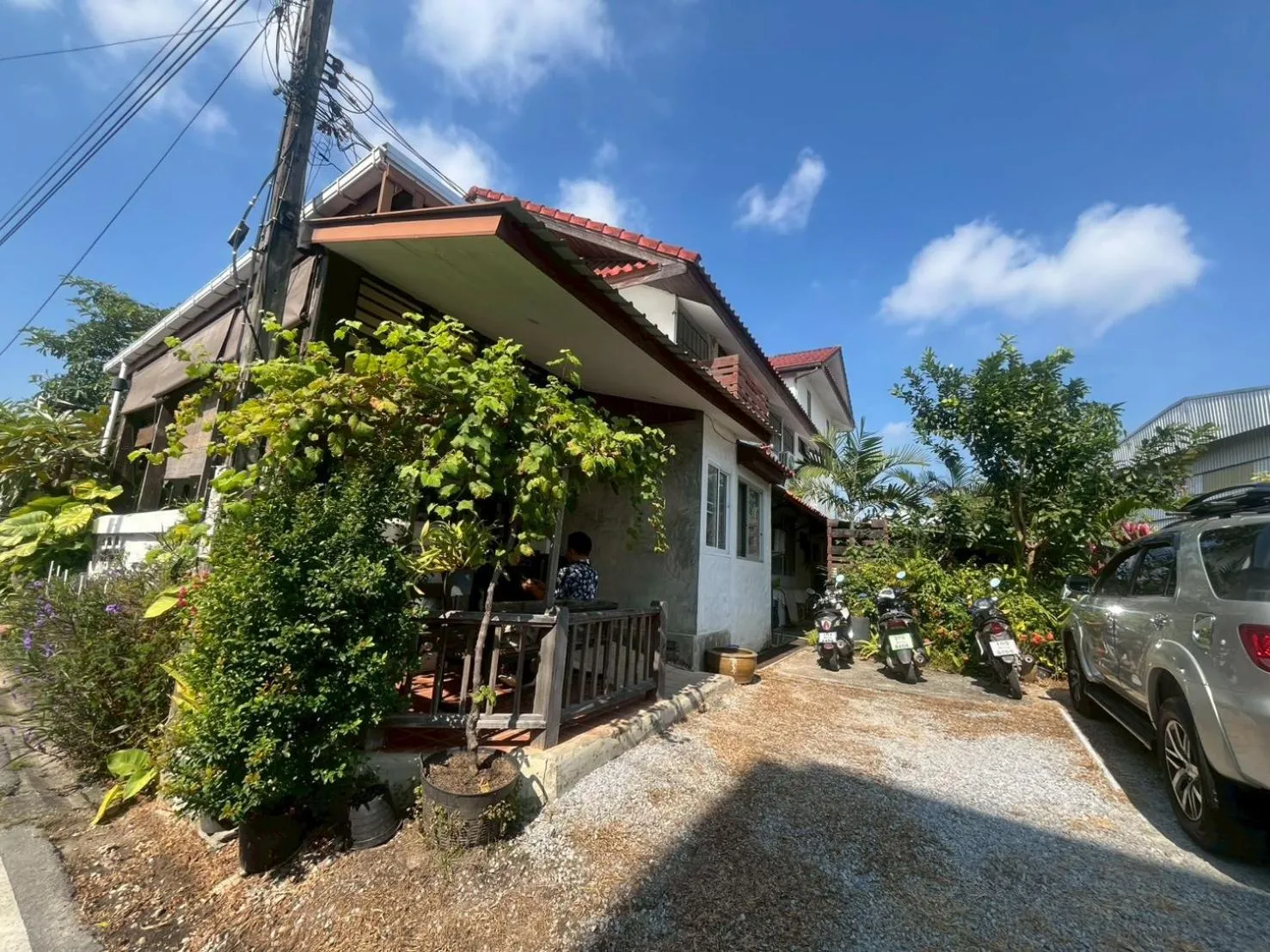 Parking in Baan Warabordee Hotel