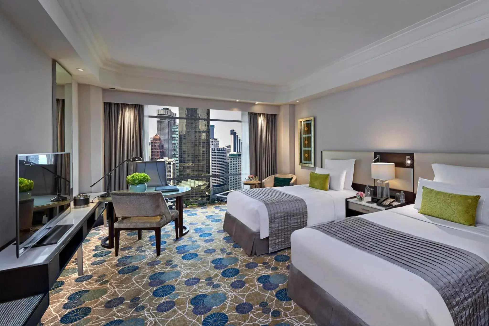 Property building, Bed in Mandarin Oriental, Kuala Lumpur Property building, Bed in Mandarin Oriental, Kuala Lumpur