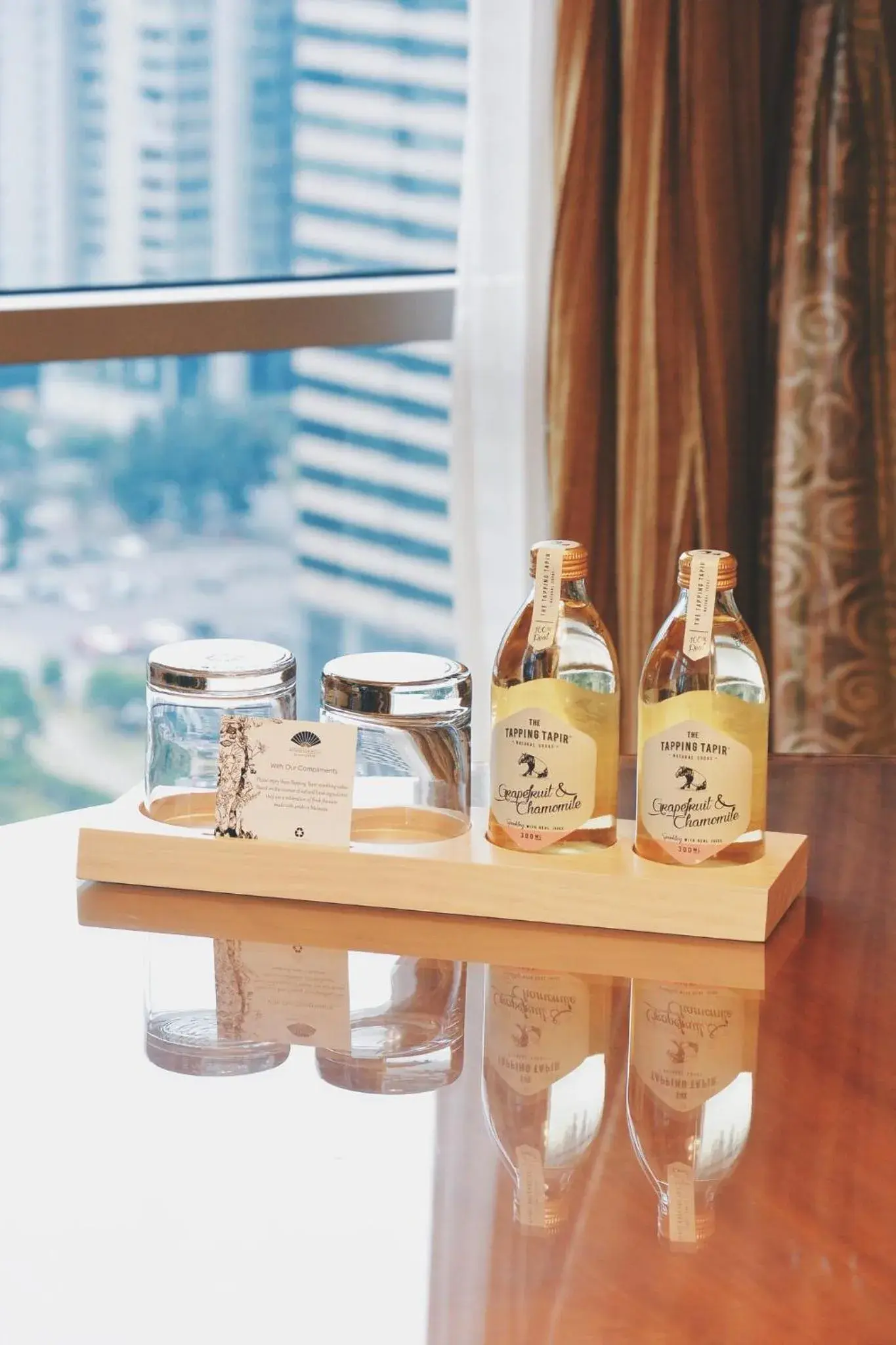 Club King Room with Twin Towers View in Mandarin Oriental, Kuala Lumpur Club King Room with Twin Towers View in Mandarin Oriental, Kuala Lumpur