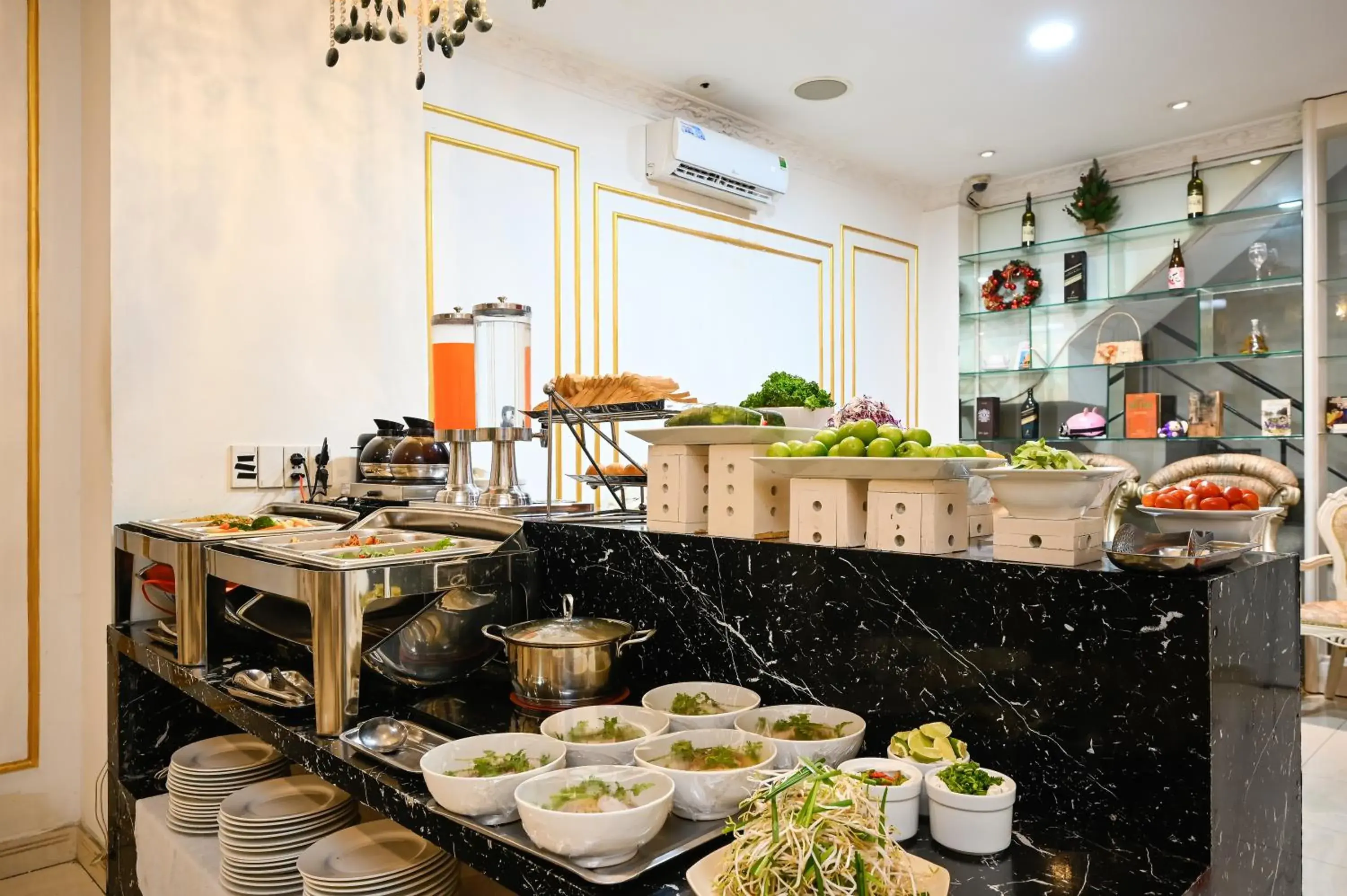 Buffet breakfast in Golden Star Hotel Buffet breakfast in Golden Star Hotel