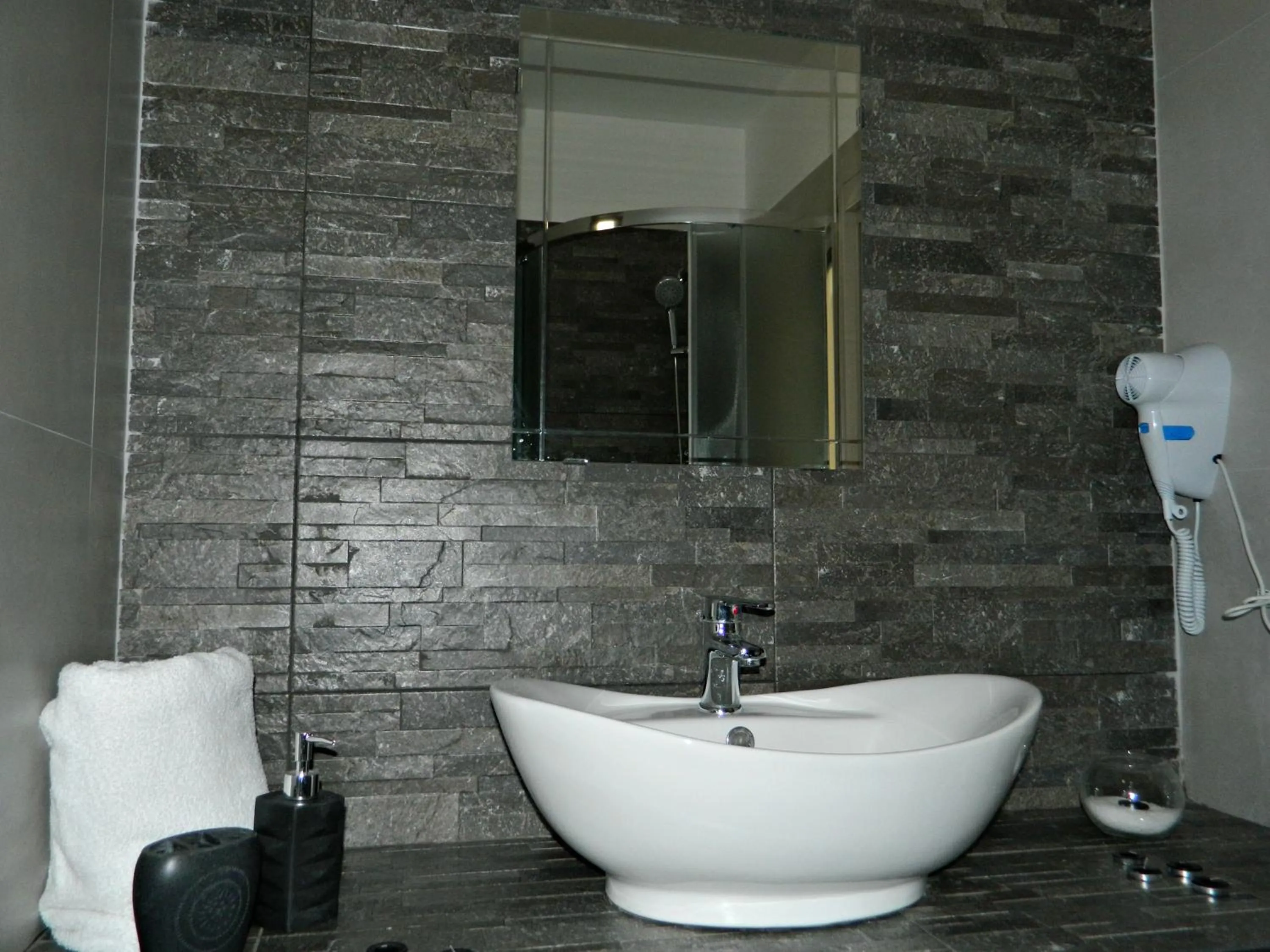 Il Borghese Tourist House