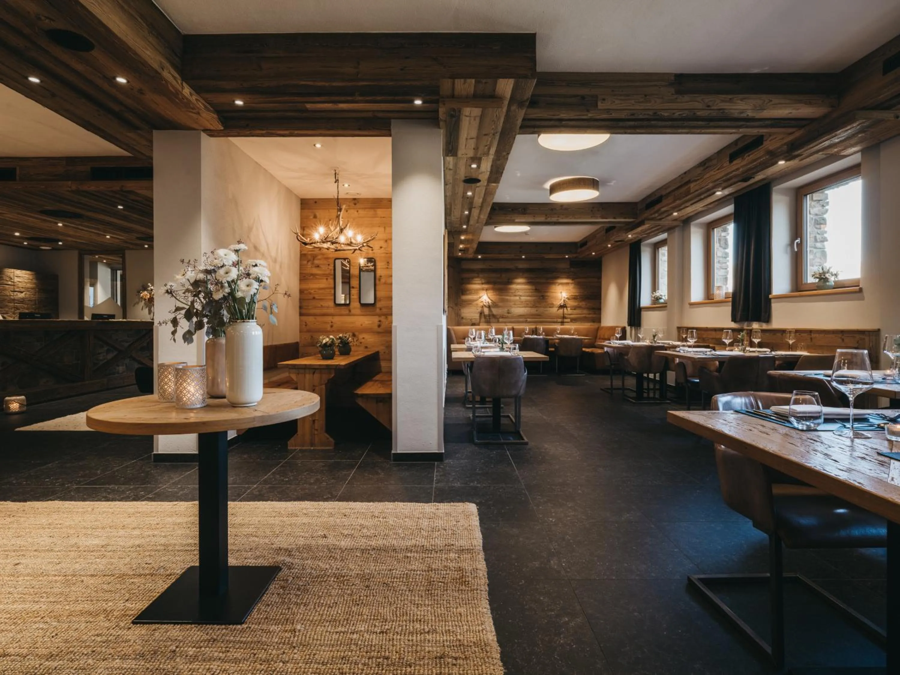 Restaurant/places to eat in VAYA St Zeno Serfaus