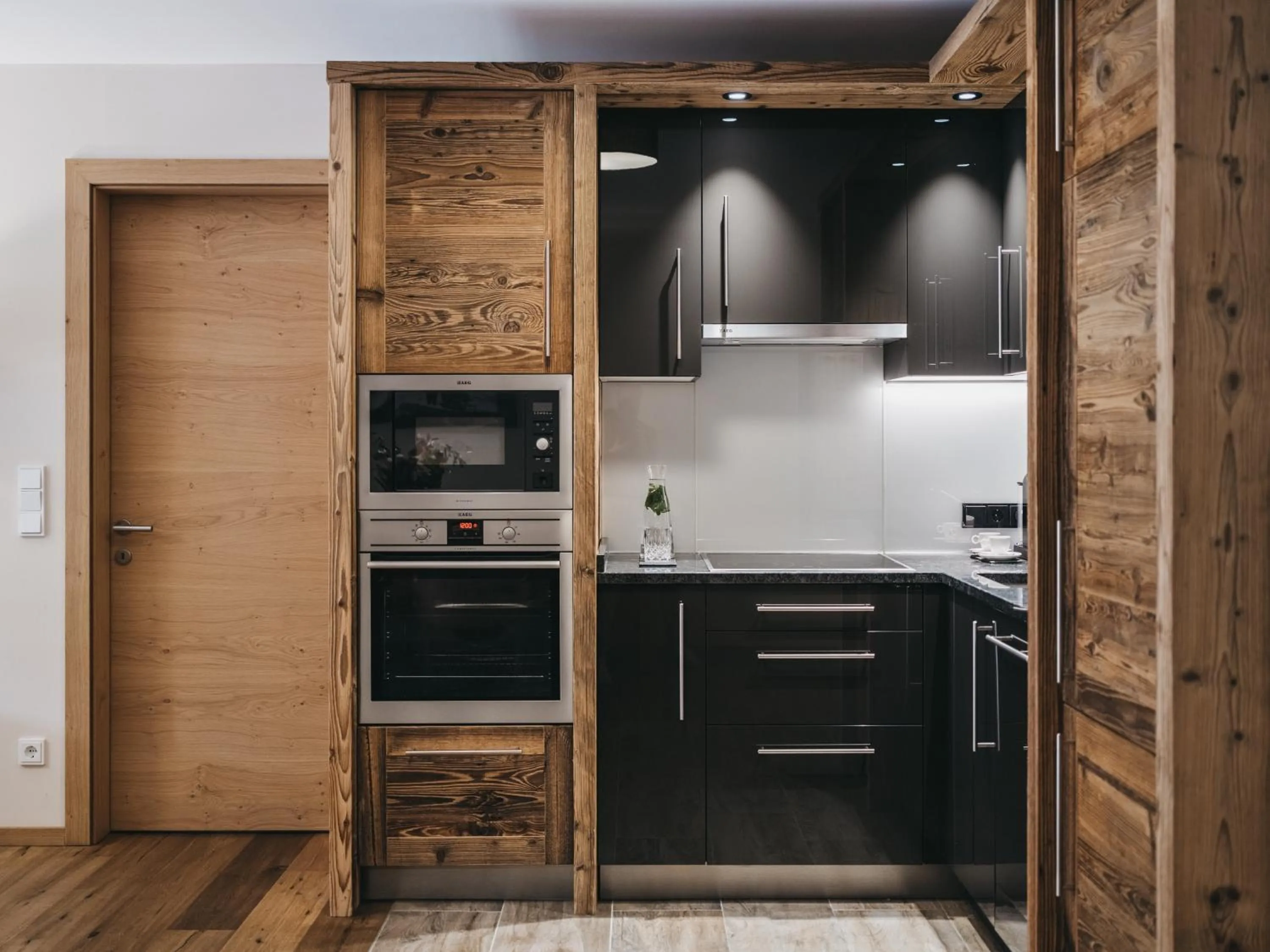 Kitchen or kitchenette in VAYA St Zeno Serfaus