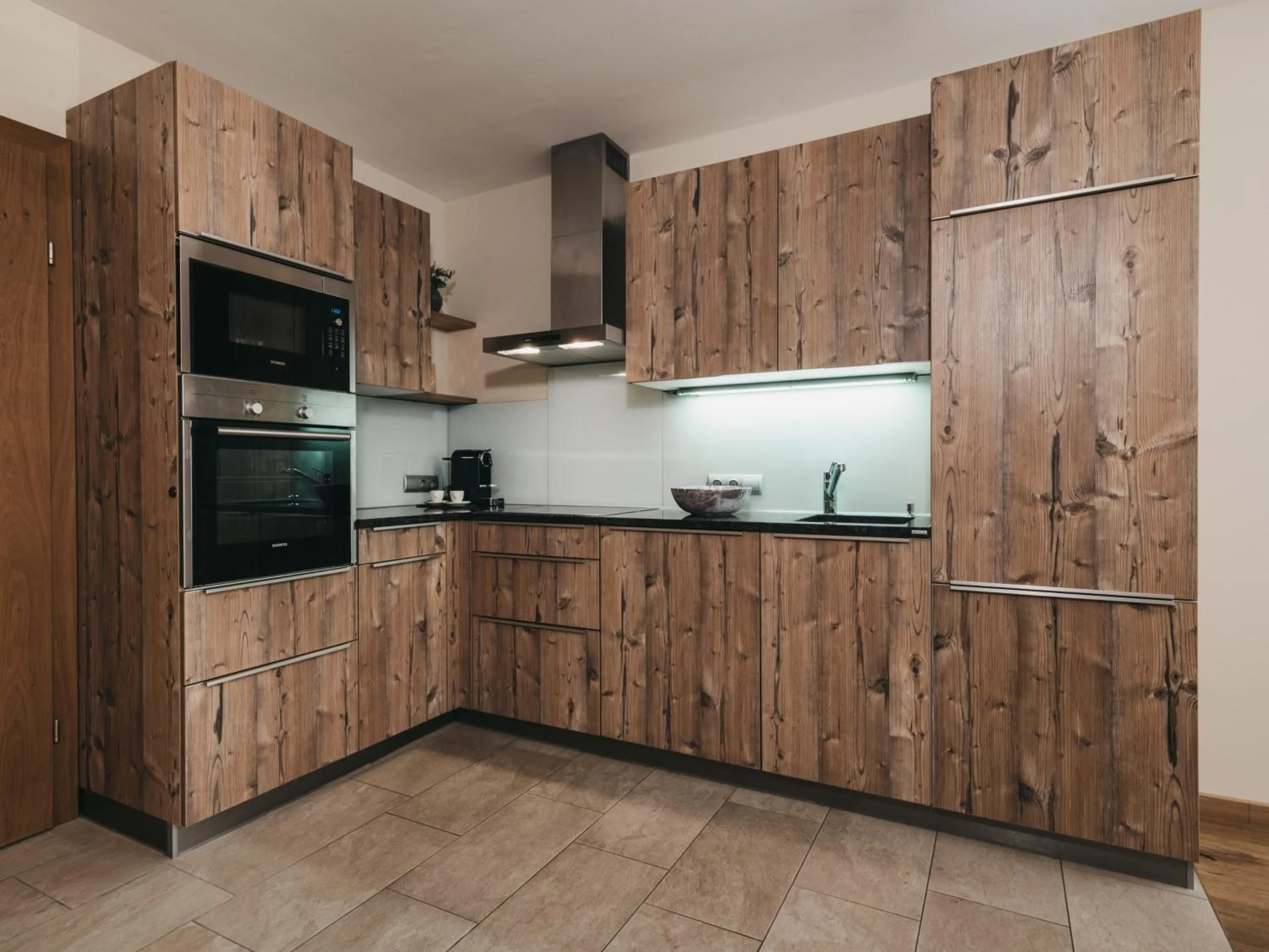 Kitchen or kitchenette in VAYA Terrazena Serfaus