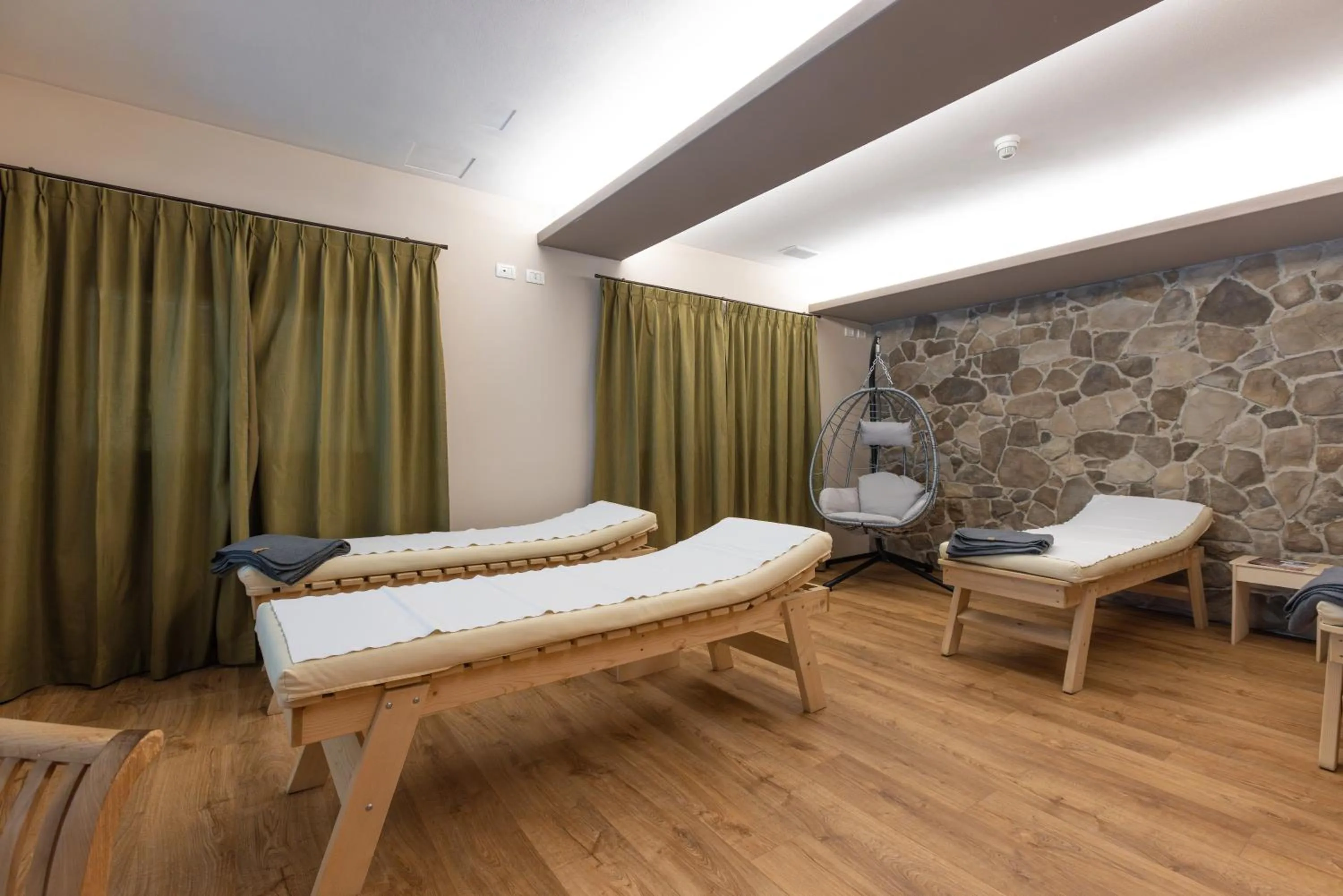 Spa and wellness centre/facilities, Bed in Hotel Flora