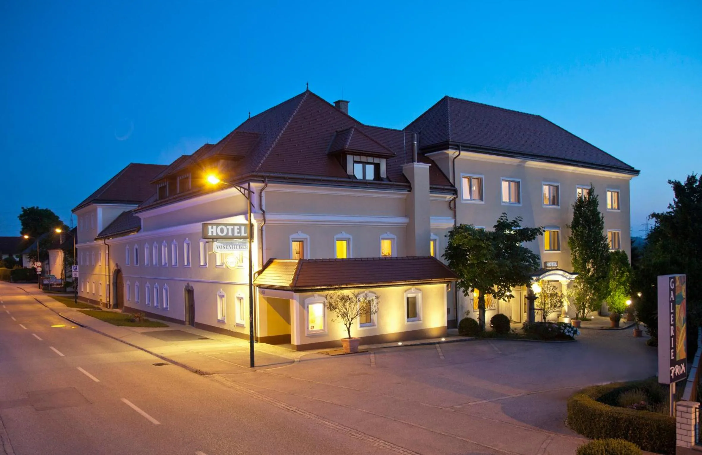 Facade/entrance in Hotel Vösenhuber