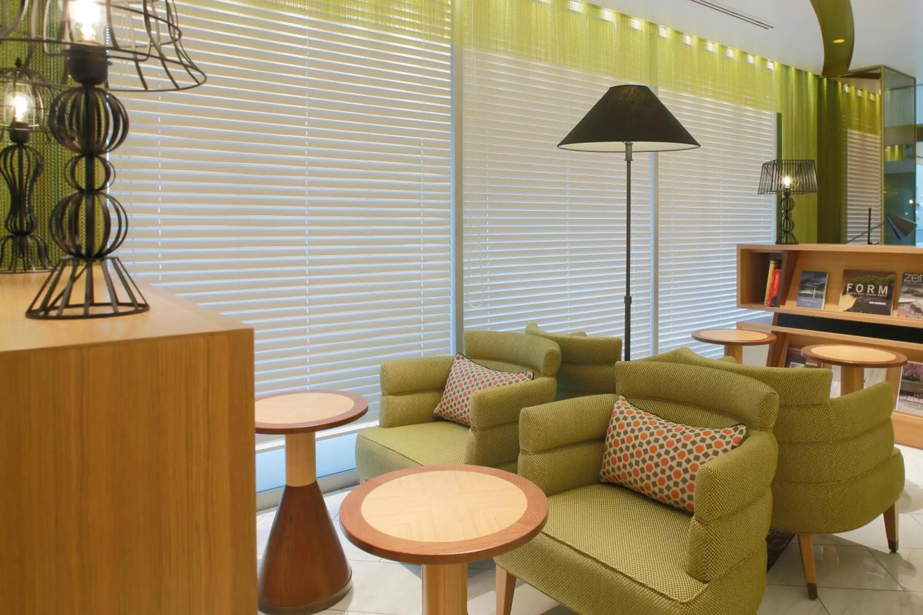 Lounge or bar in Kyoto Tower Hotel Annex Lounge or bar in Kyoto Tower Hotel Annex