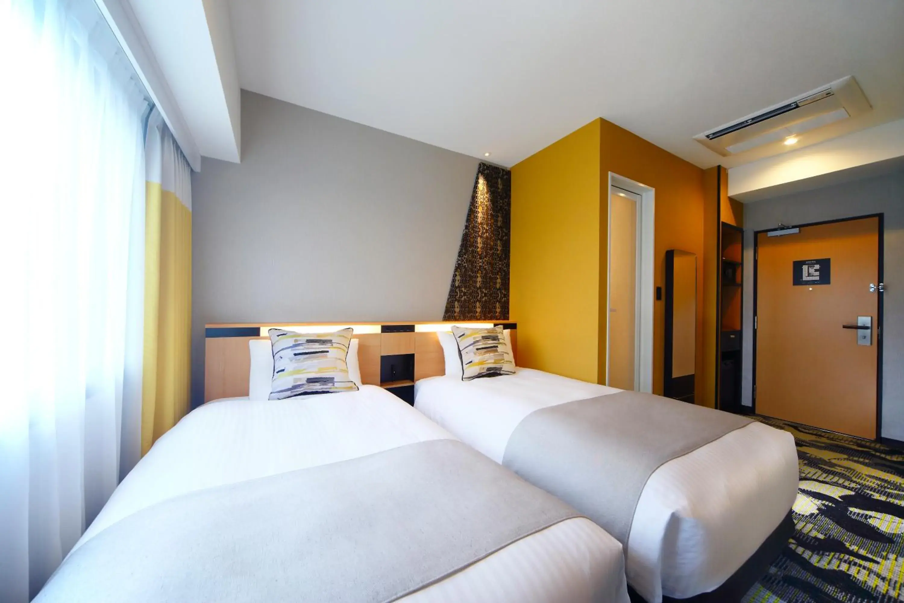 Photo of the whole room, Bed in Kyoto Tower Hotel Annex Photo of the whole room, Bed in Kyoto Tower Hotel Annex