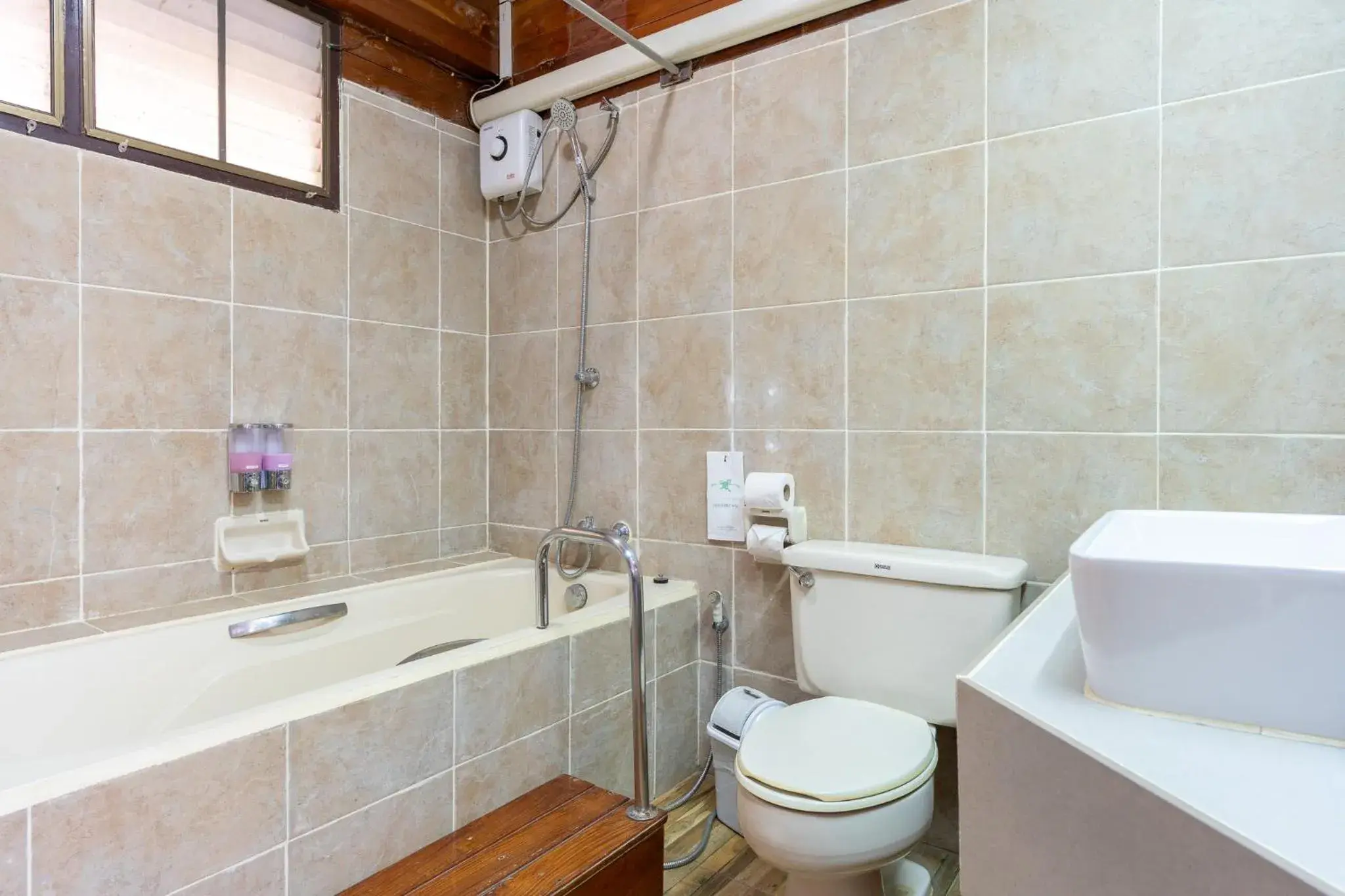 Two-Bedroom House in Pung-Waan Resort Two-Bedroom House in Pung-Waan Resort