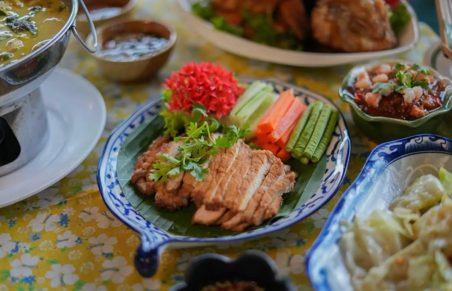 Food in Pung-Waan Resort